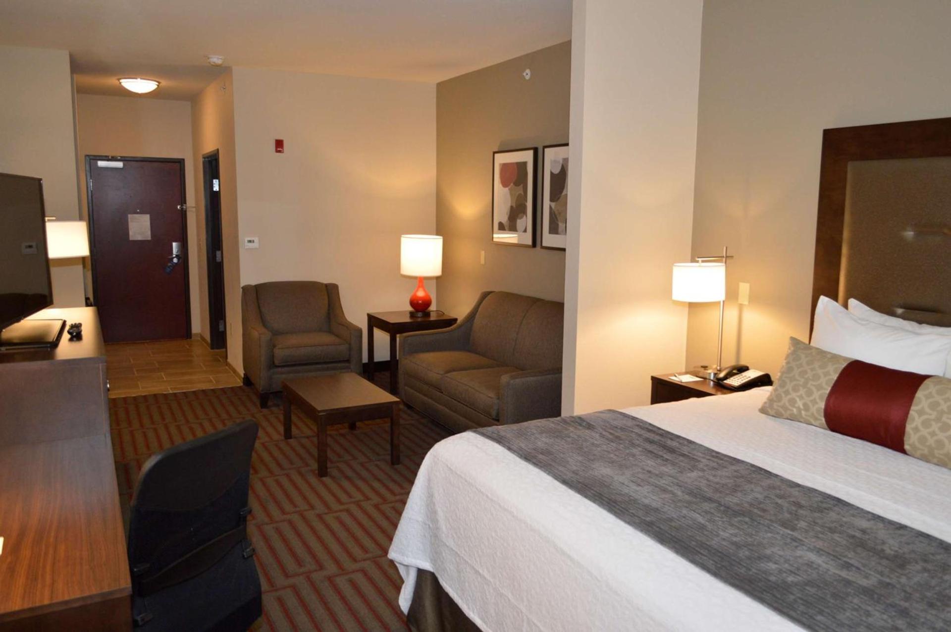 Best Western Plus Stevens County Inn photo 12