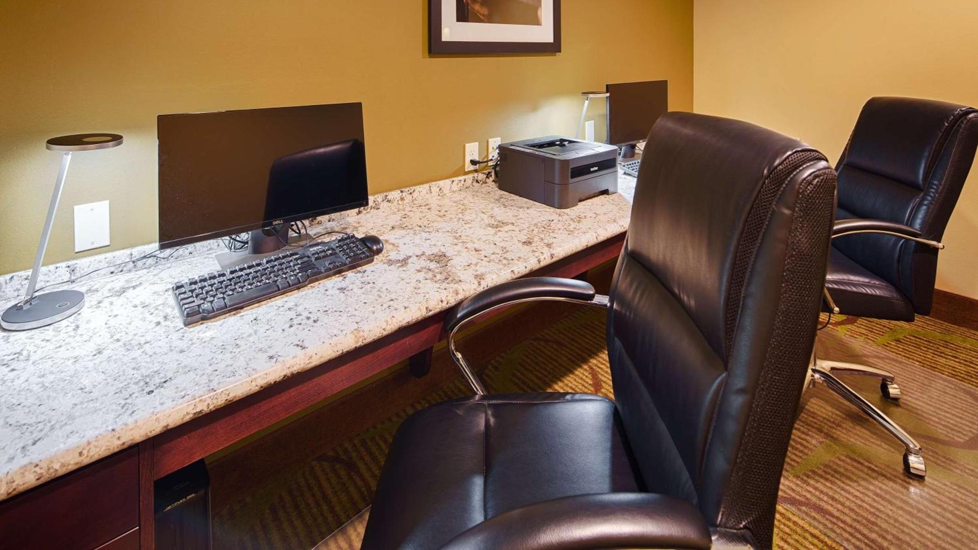Best Western Plus New Orleans Airport Hotel photo 21