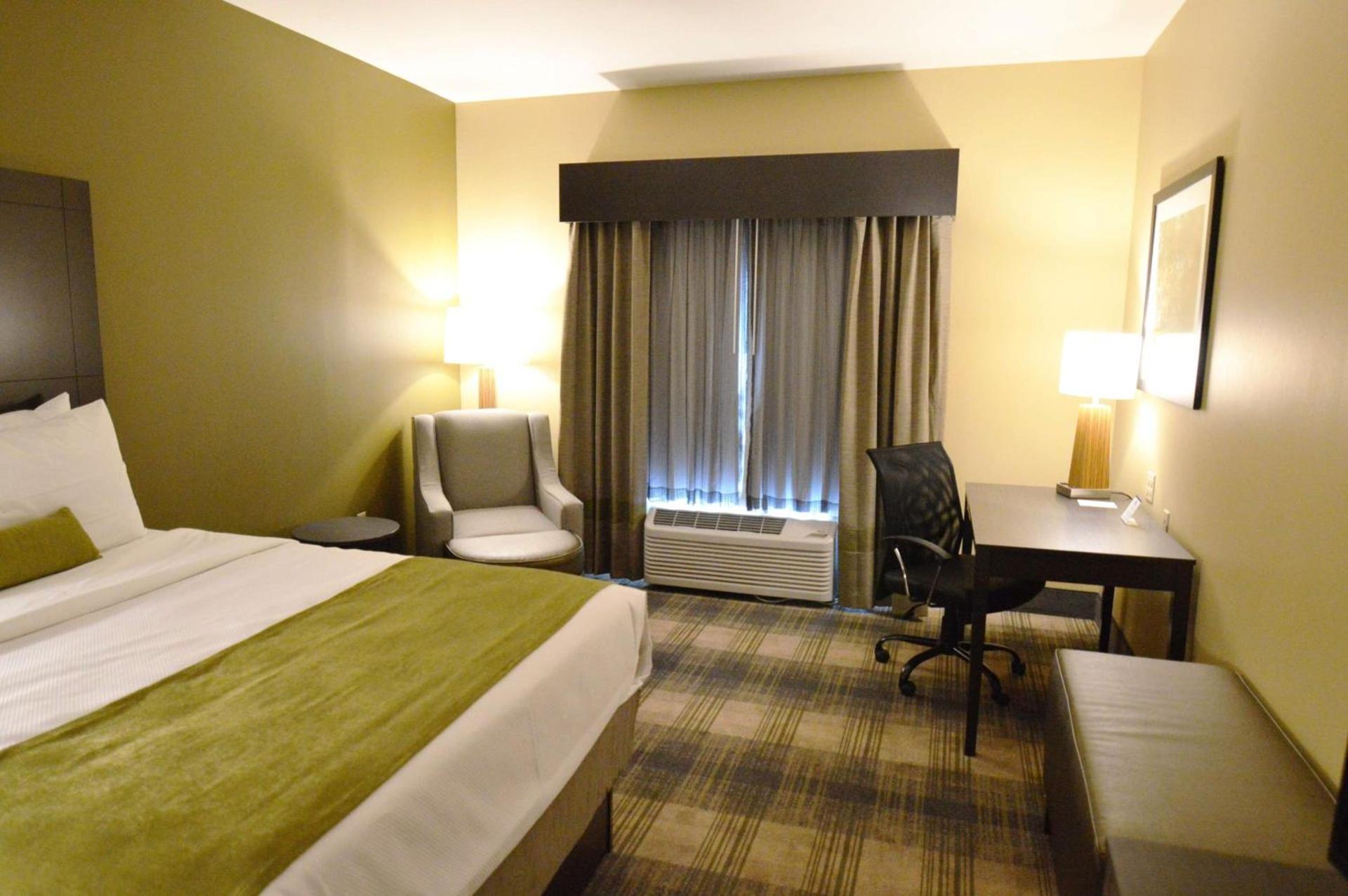 Best Western Plus New Orleans Airport Hotel photo 9