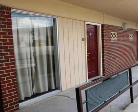 Speedway Inn photo 3