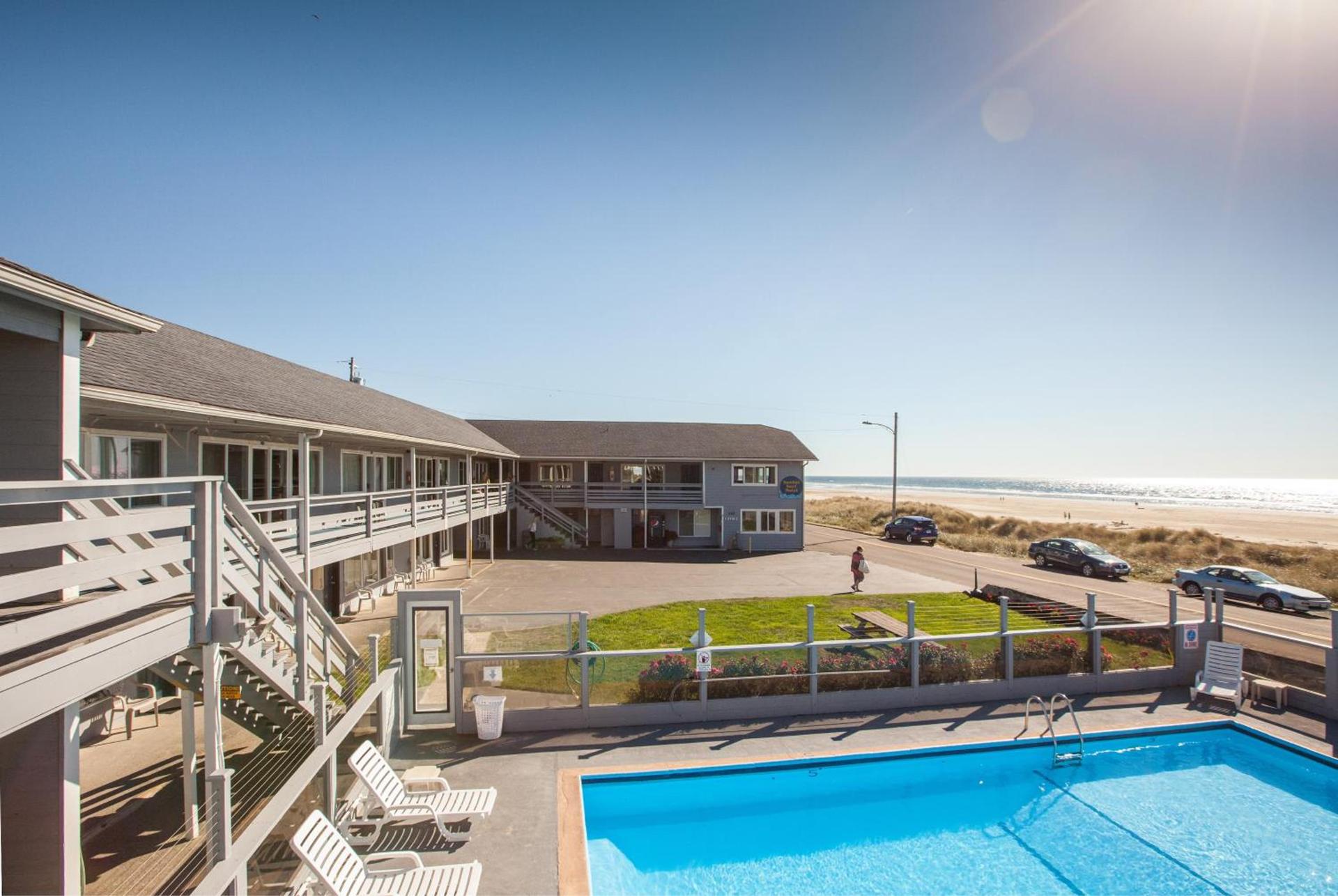 Sunset Surf Motel photo 3