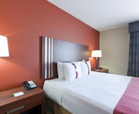 Holiday Inn Austin North by IHG photo 9