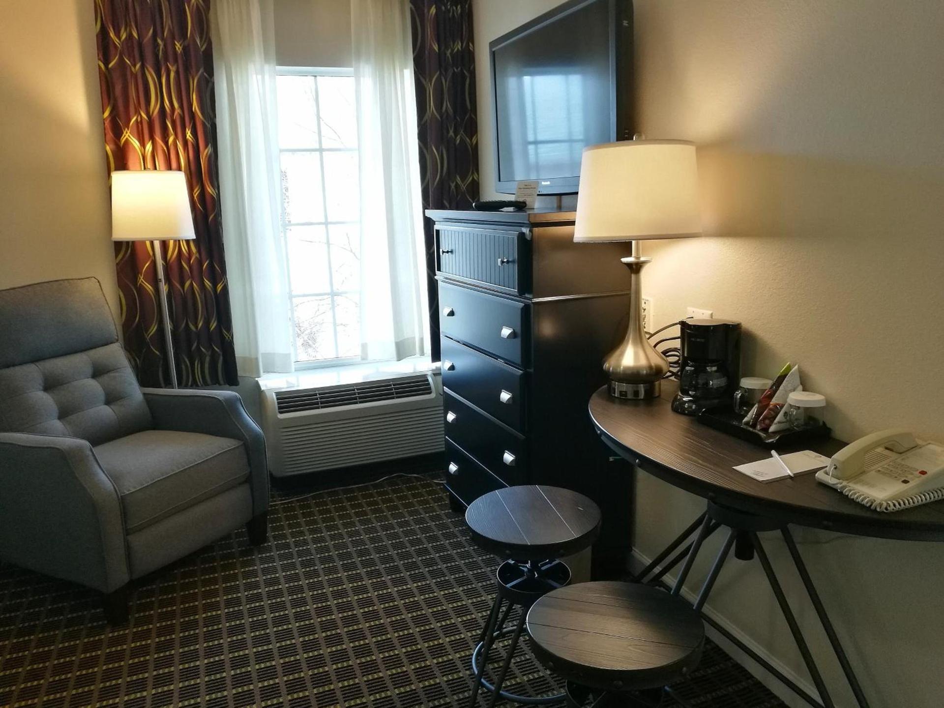 The Wilshire Grand Hotel photo 38