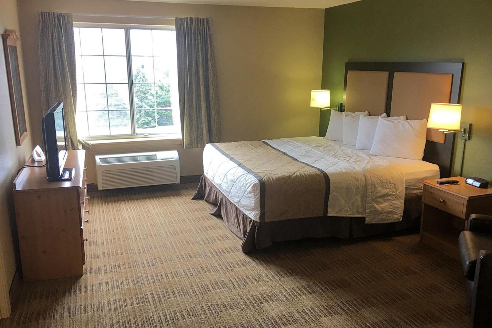 Extended Stay America Suites - Cleveland - Airport - North Olmsted photo 68