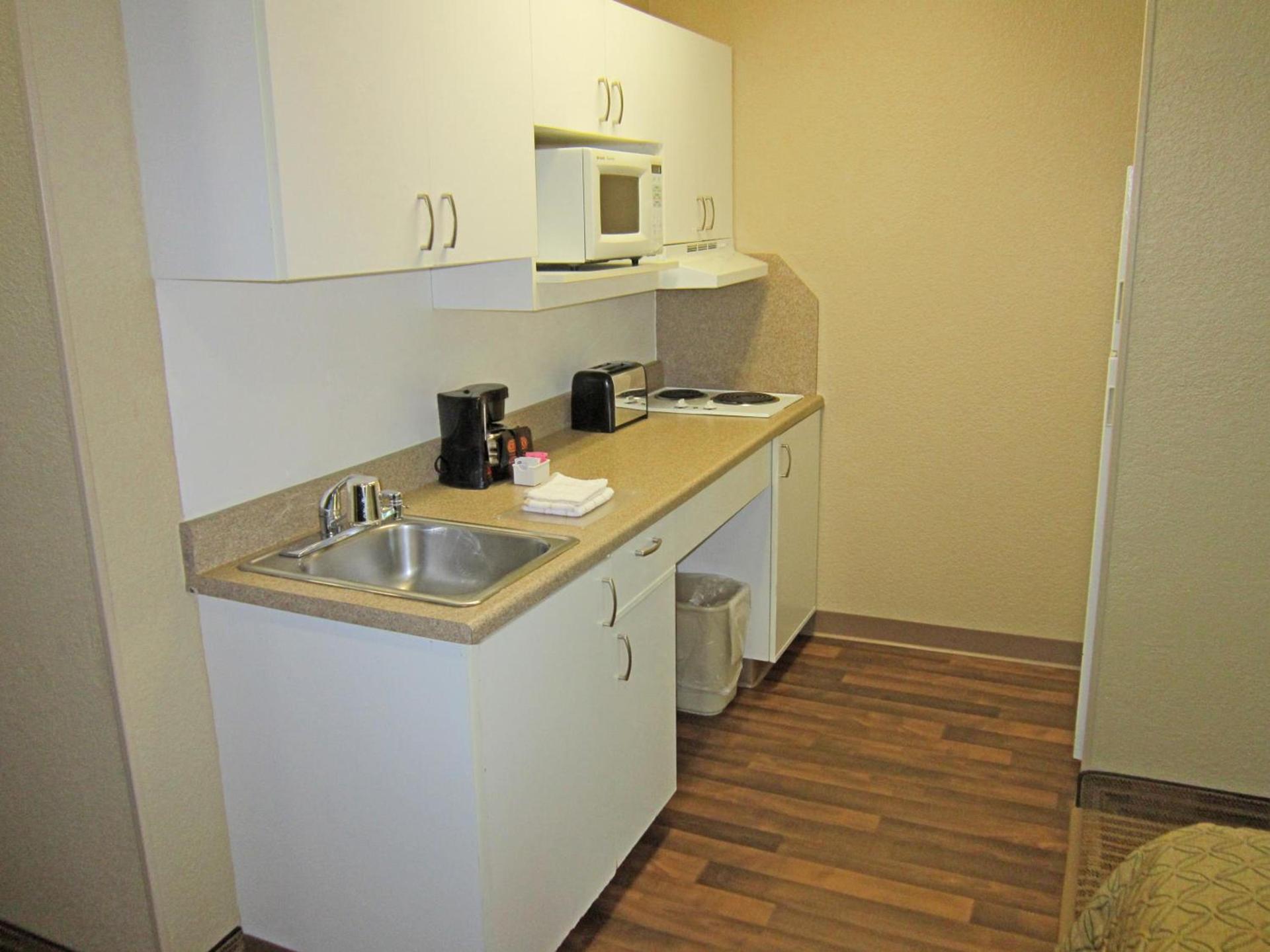 Extended Stay America Suites - Toledo - Holland photo 3