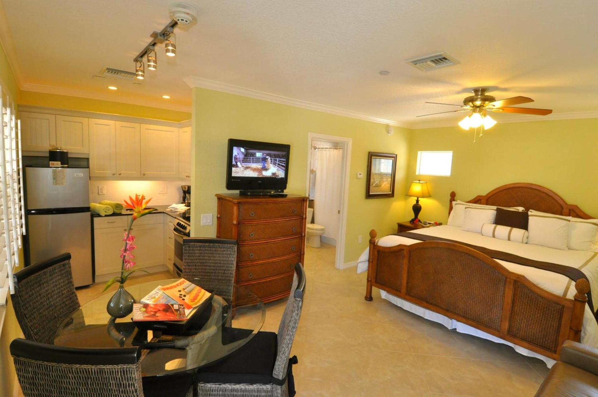 Tropical Beach Resorts - Sarasota photo 56