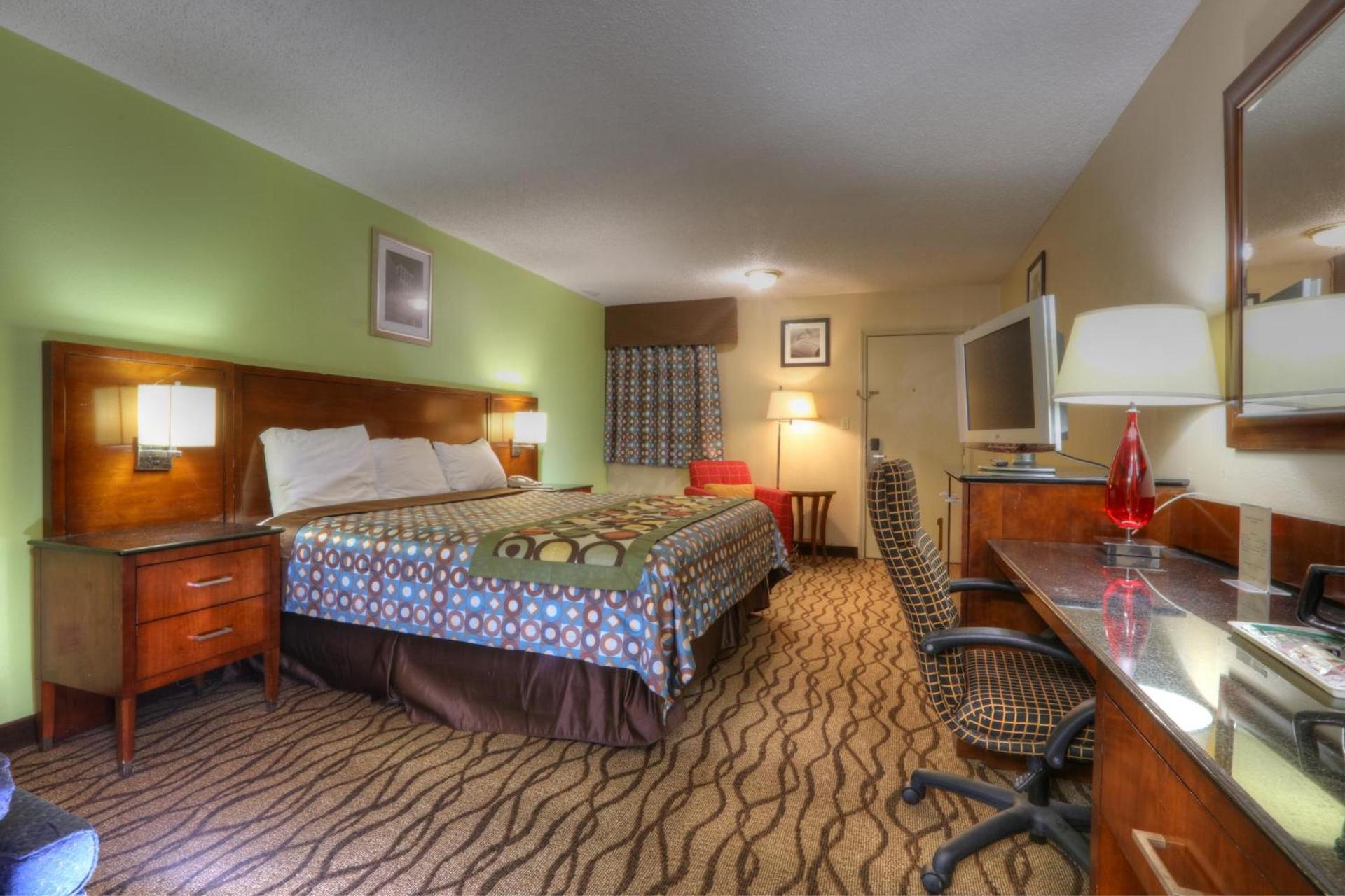 Dexter Inn photo 35