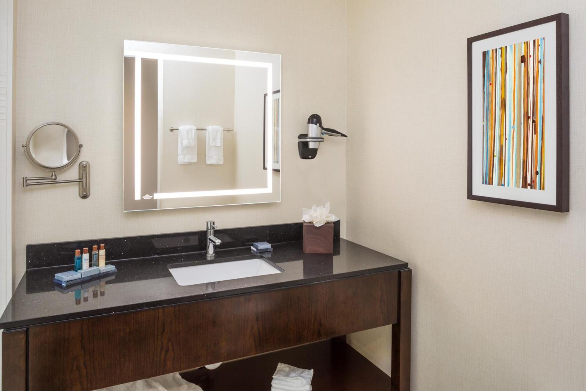 Wingate by Wyndham Miami Airport photo 21