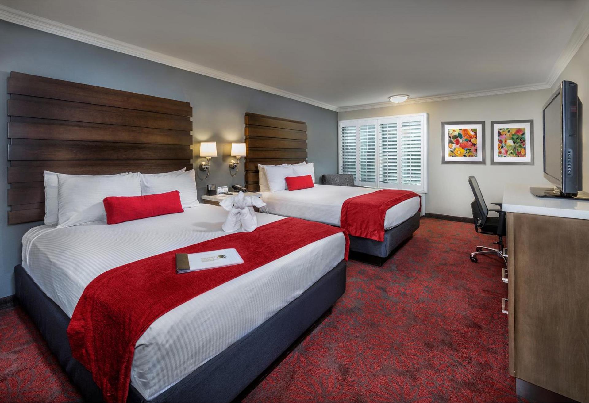 Desert Palms Hotel & Suites Anaheim Resort photo 18