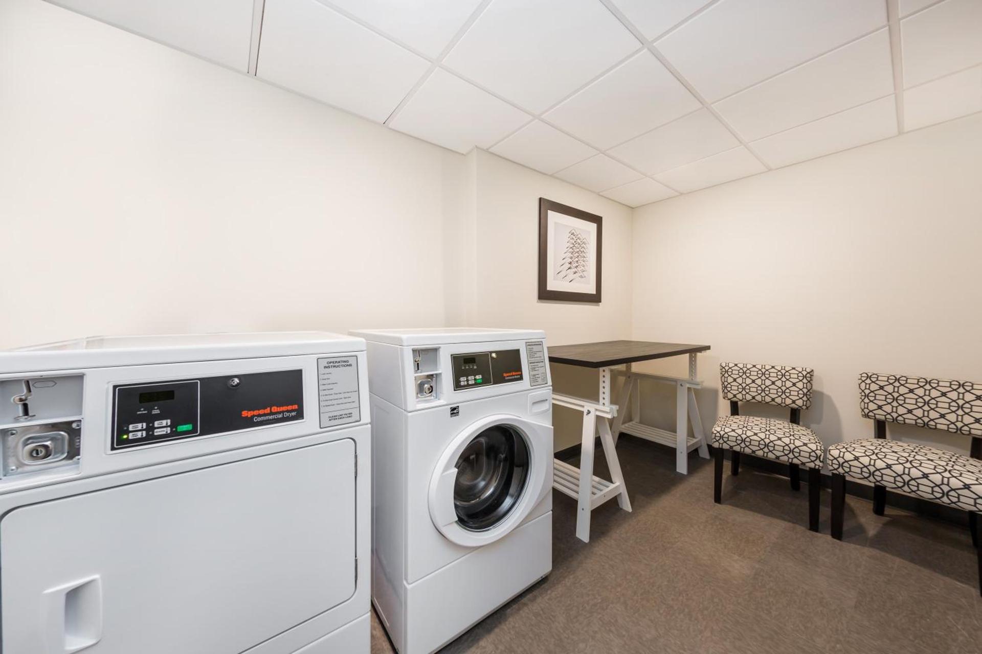 Wingate by Wyndham Miami Airport photo 14