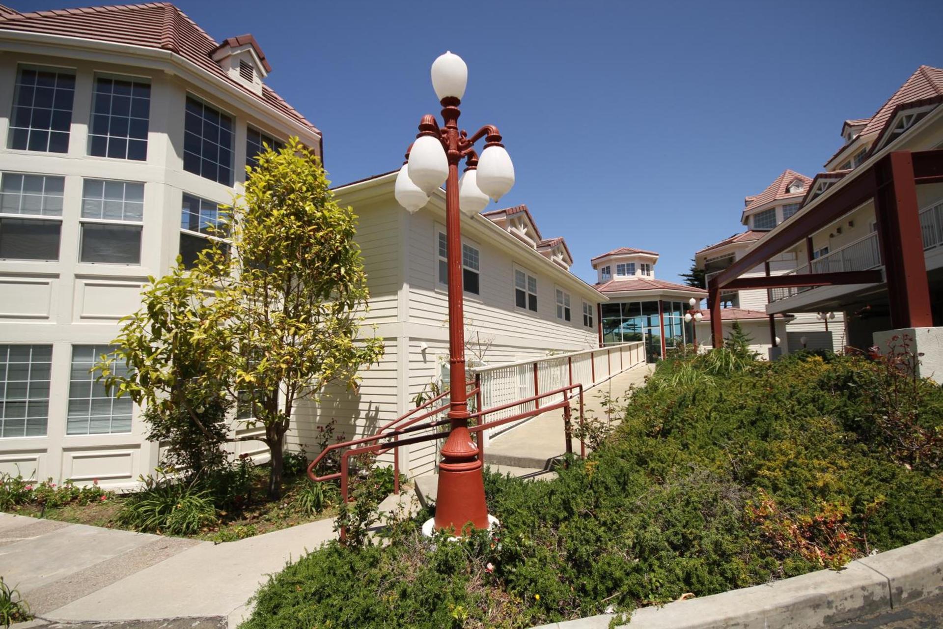 Pacifica Beach Hotel photo 28