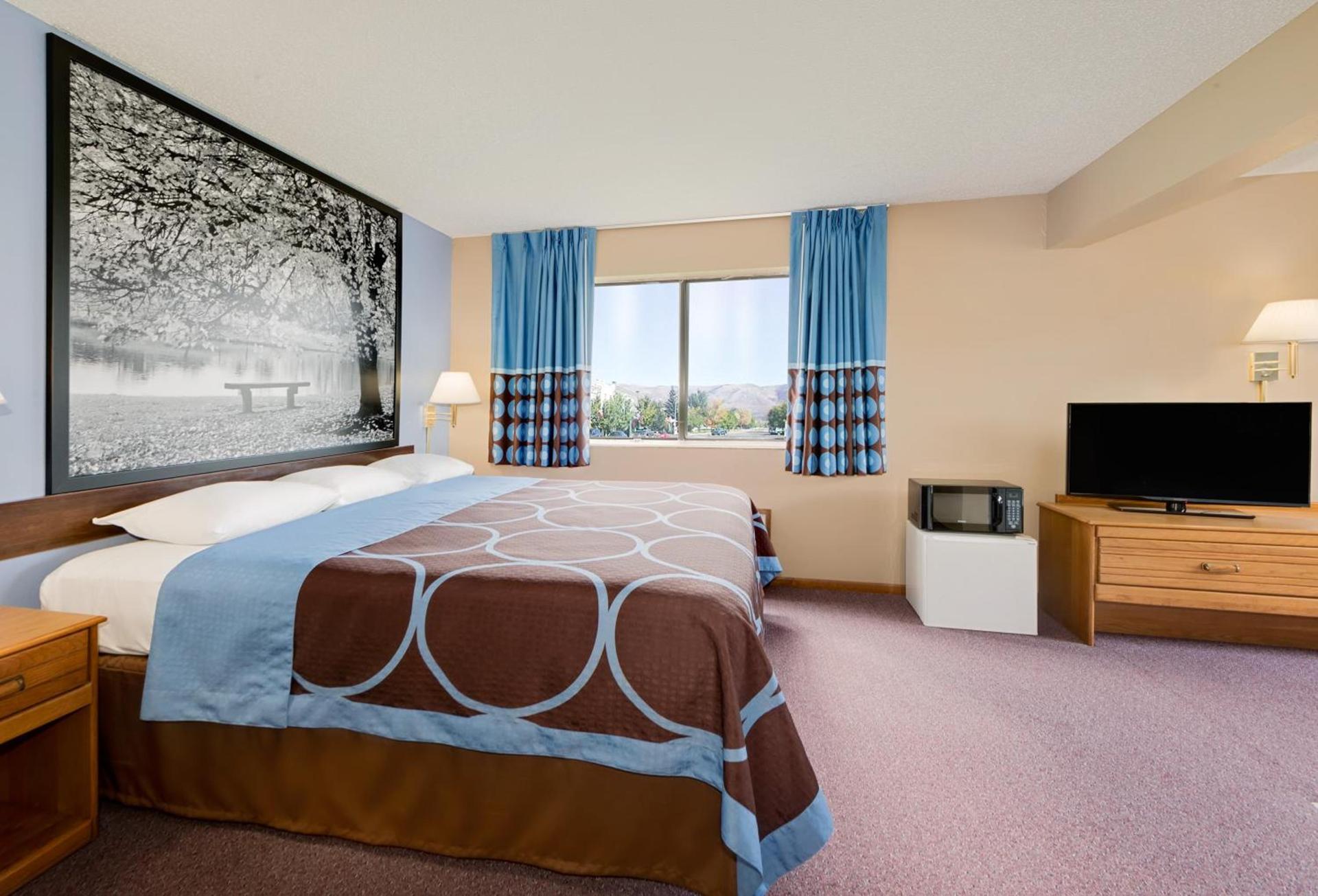 Super 8 by Wyndham Chariton photo 15