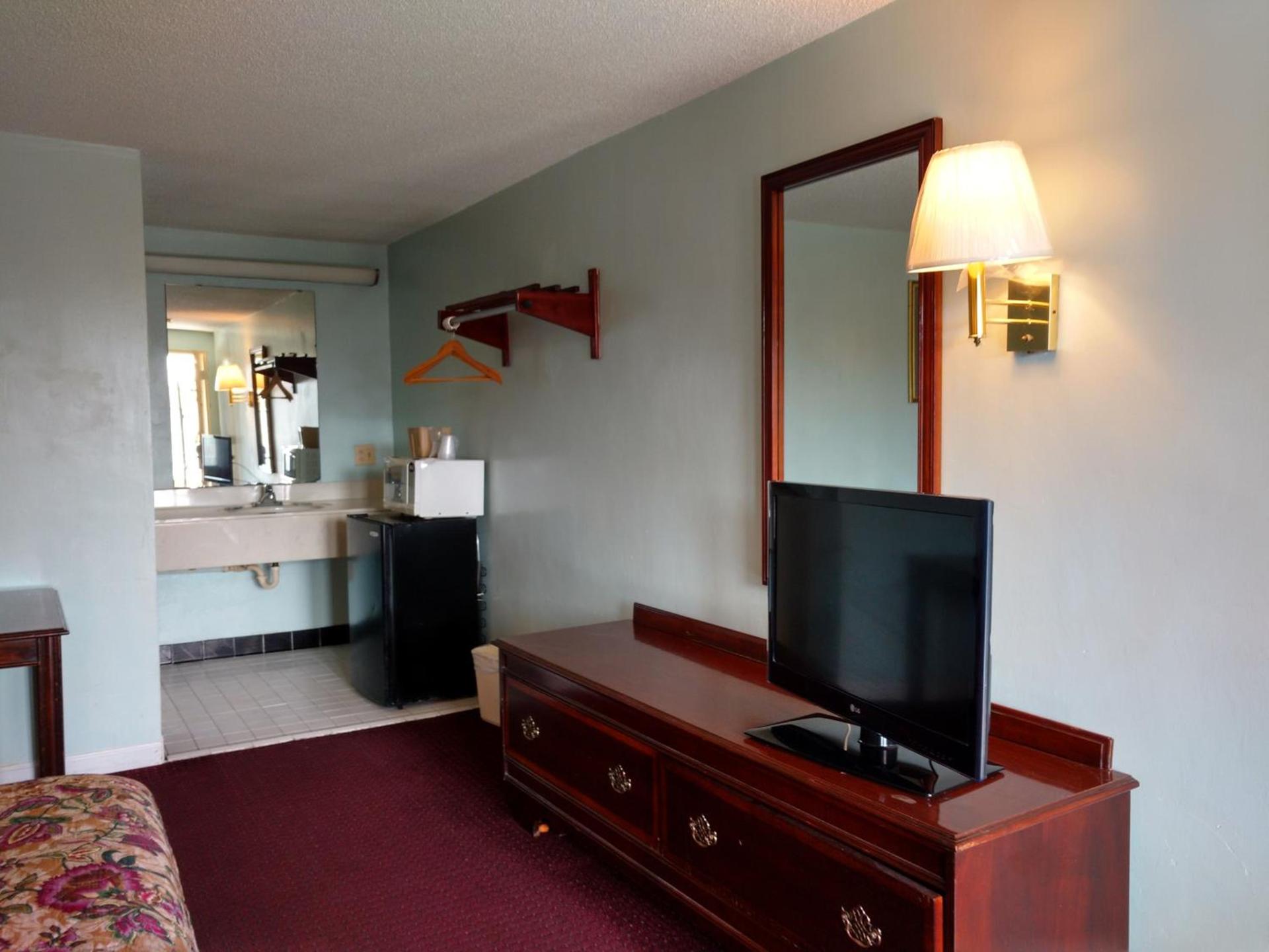 Mount Vernon Inn photo 22