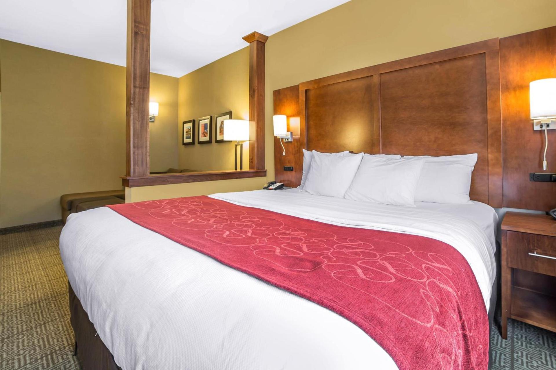 Comfort Suites Moab near Arches National Park photo 24