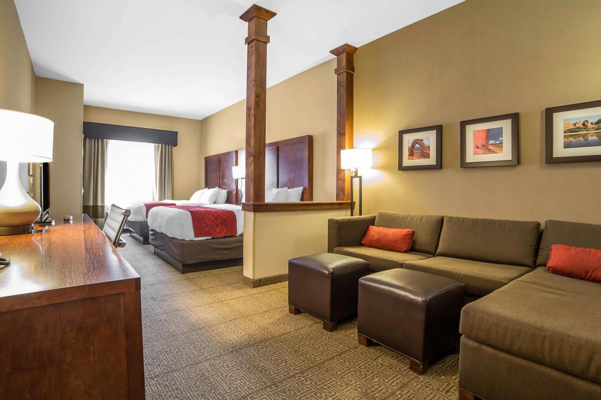 Comfort Suites Moab near Arches National Park photo 15