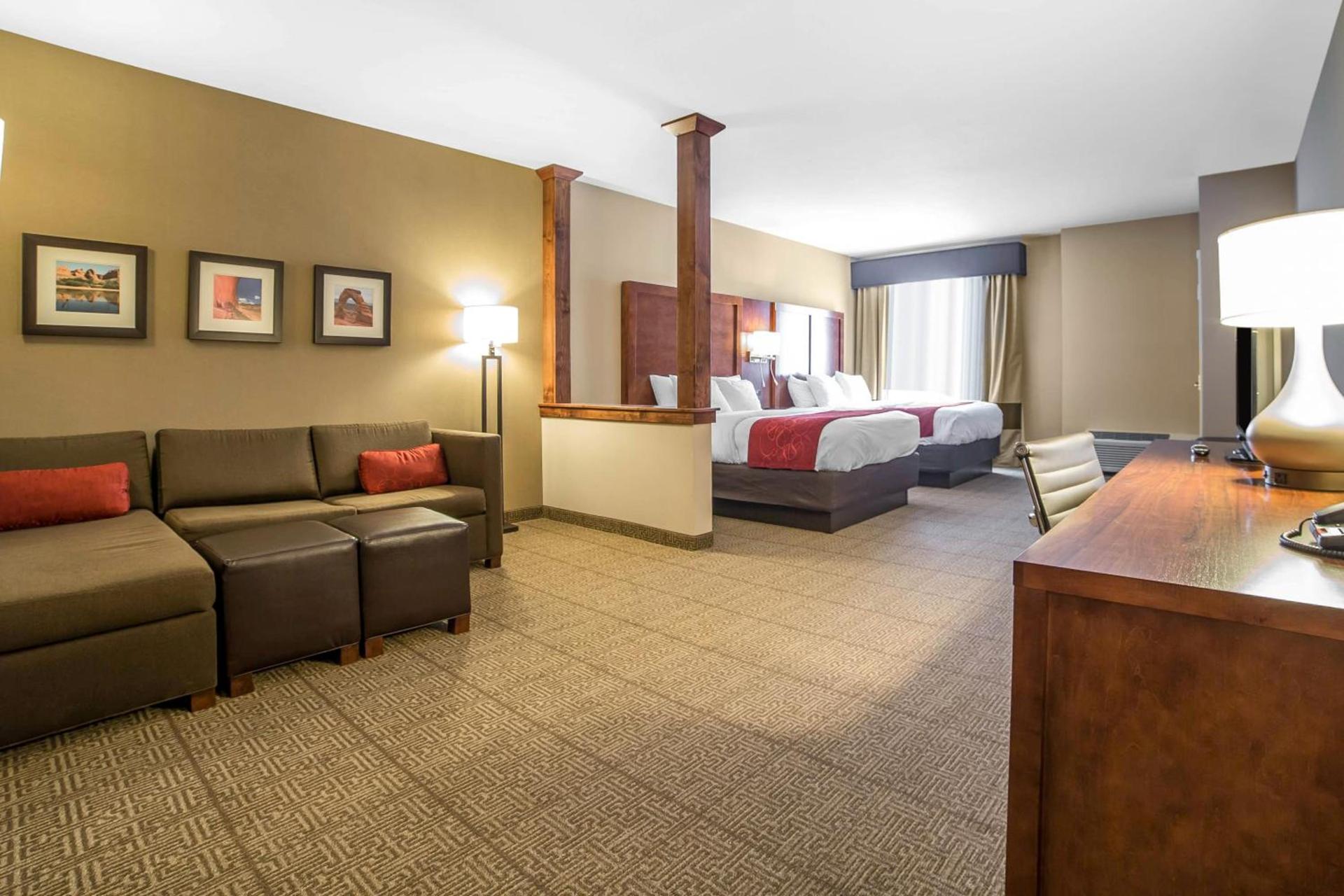 Comfort Suites Moab near Arches National Park photo 18