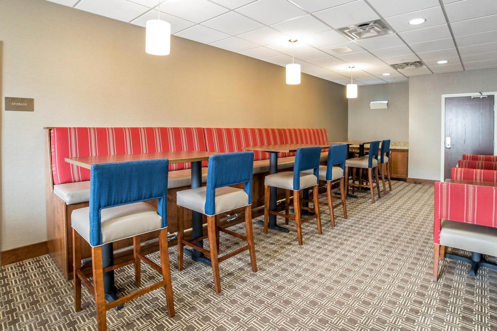 Comfort Suites Moab near Arches National Park photo 12