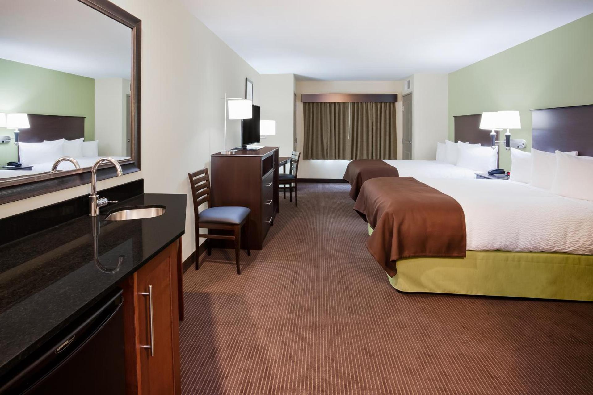 AmericInn by Wyndham DeWitt photo 31