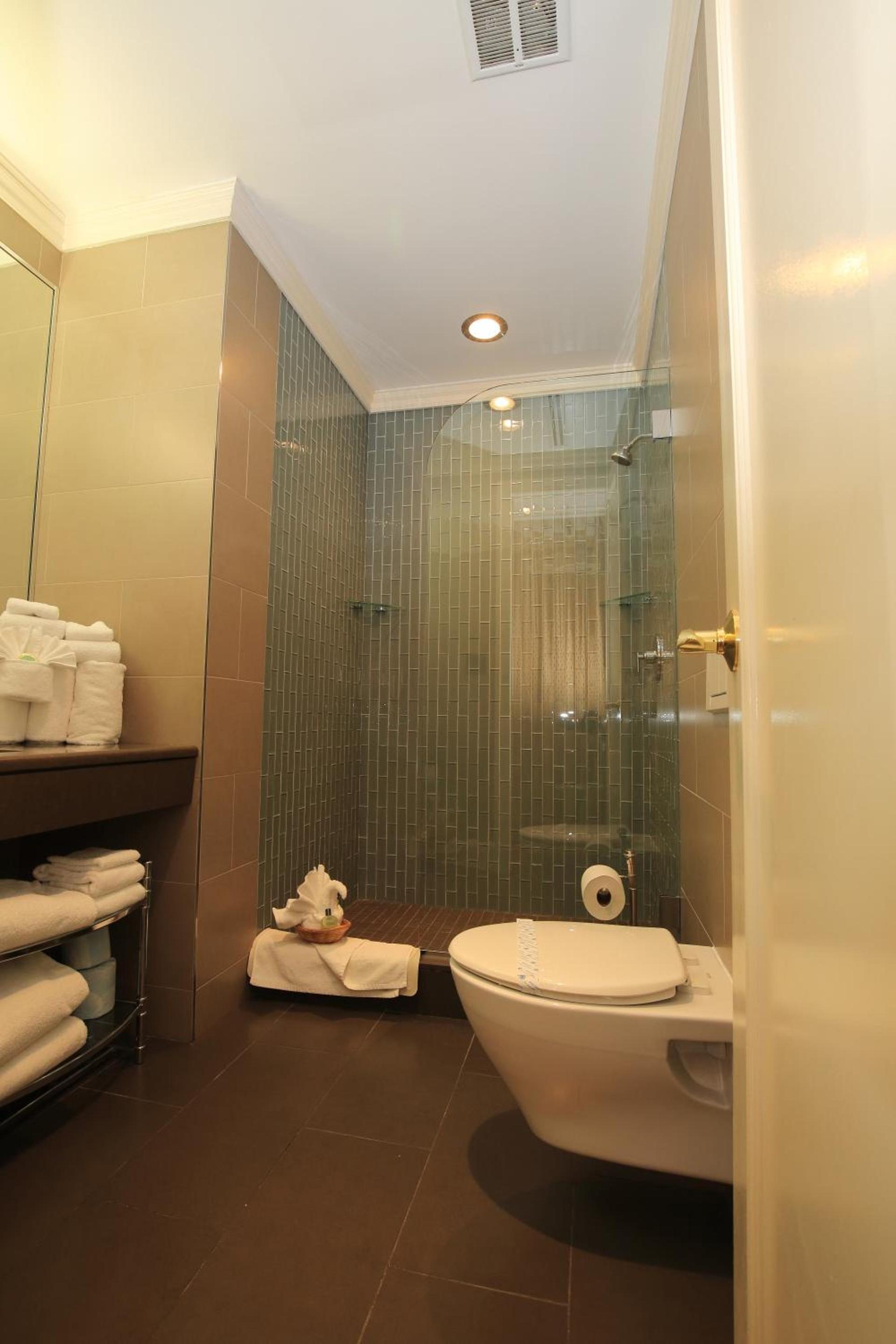 Radio City Apartments photo 52