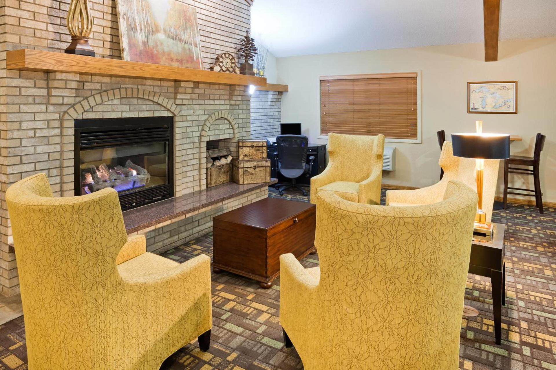 AmericInn by Wyndham Ironwood photo 28
