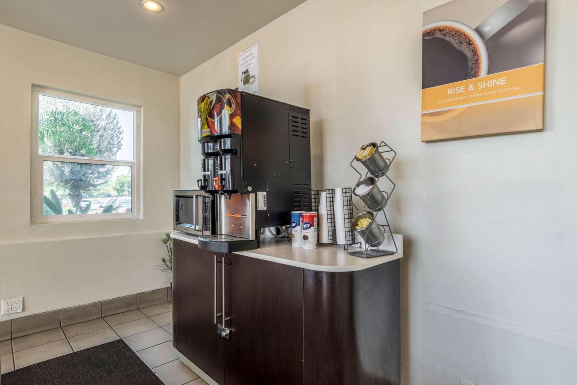 Motel 6-Redlands, CA photo 25