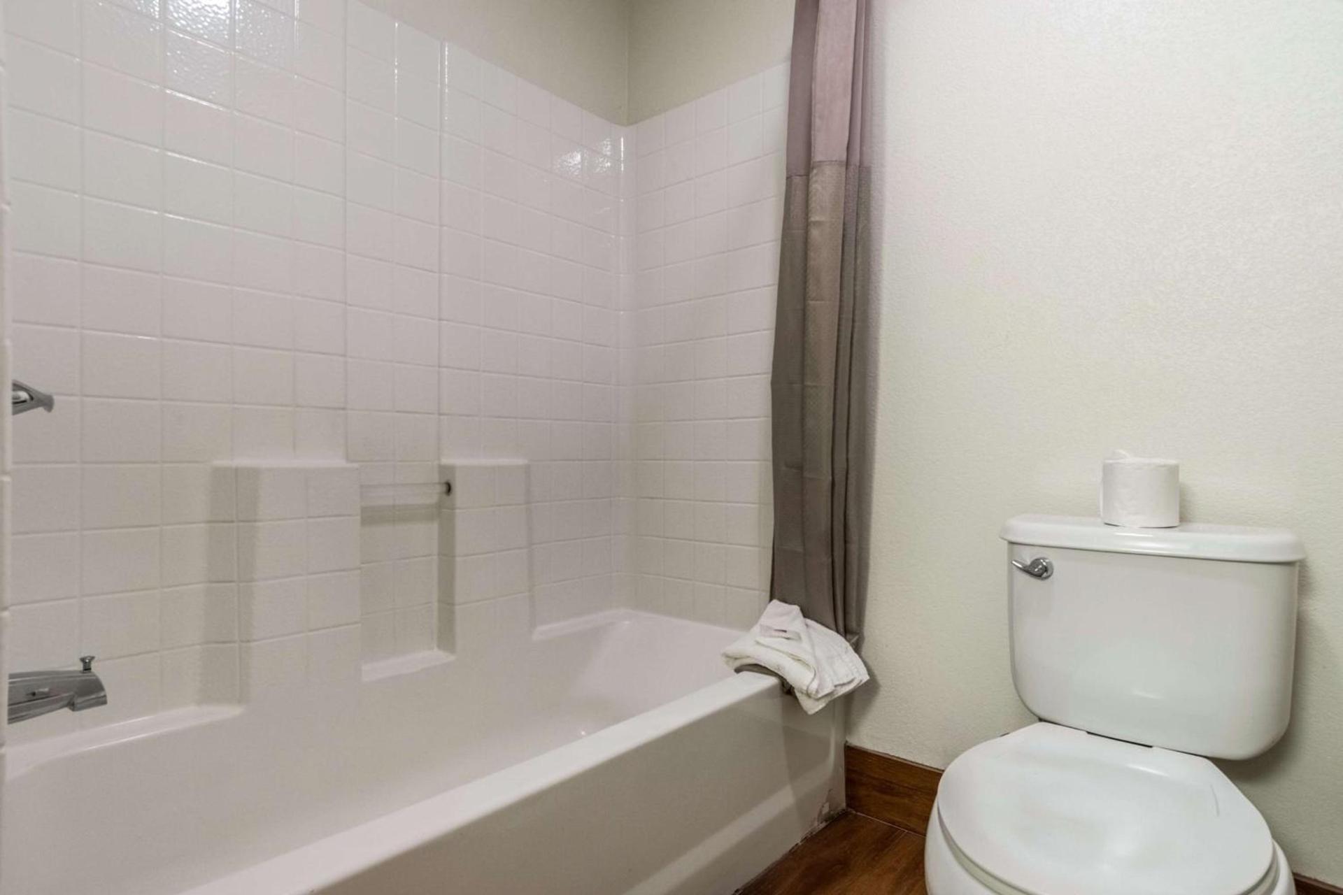 Motel 6-Redlands, CA photo 20