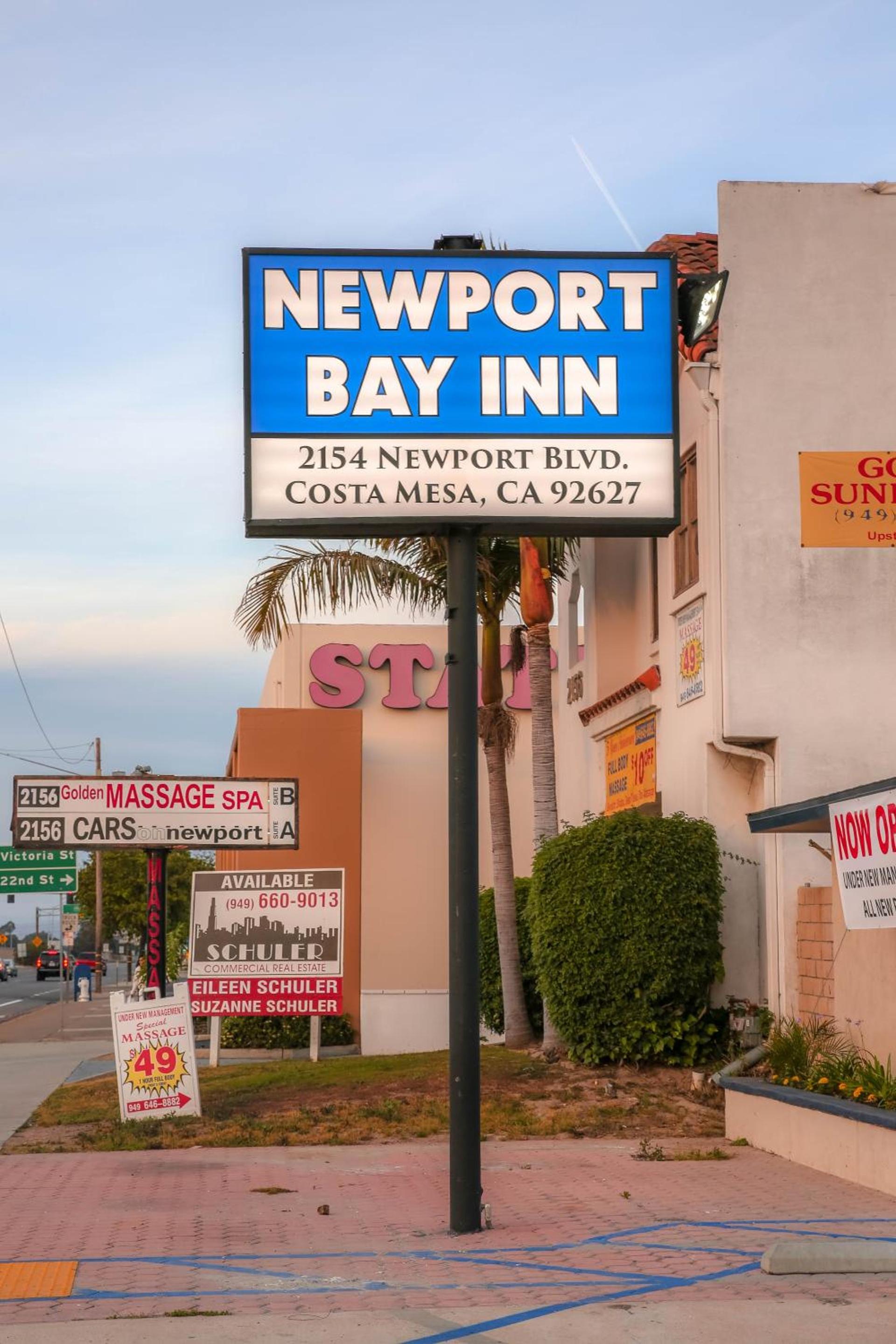 Newport Bay Inn photo 3
