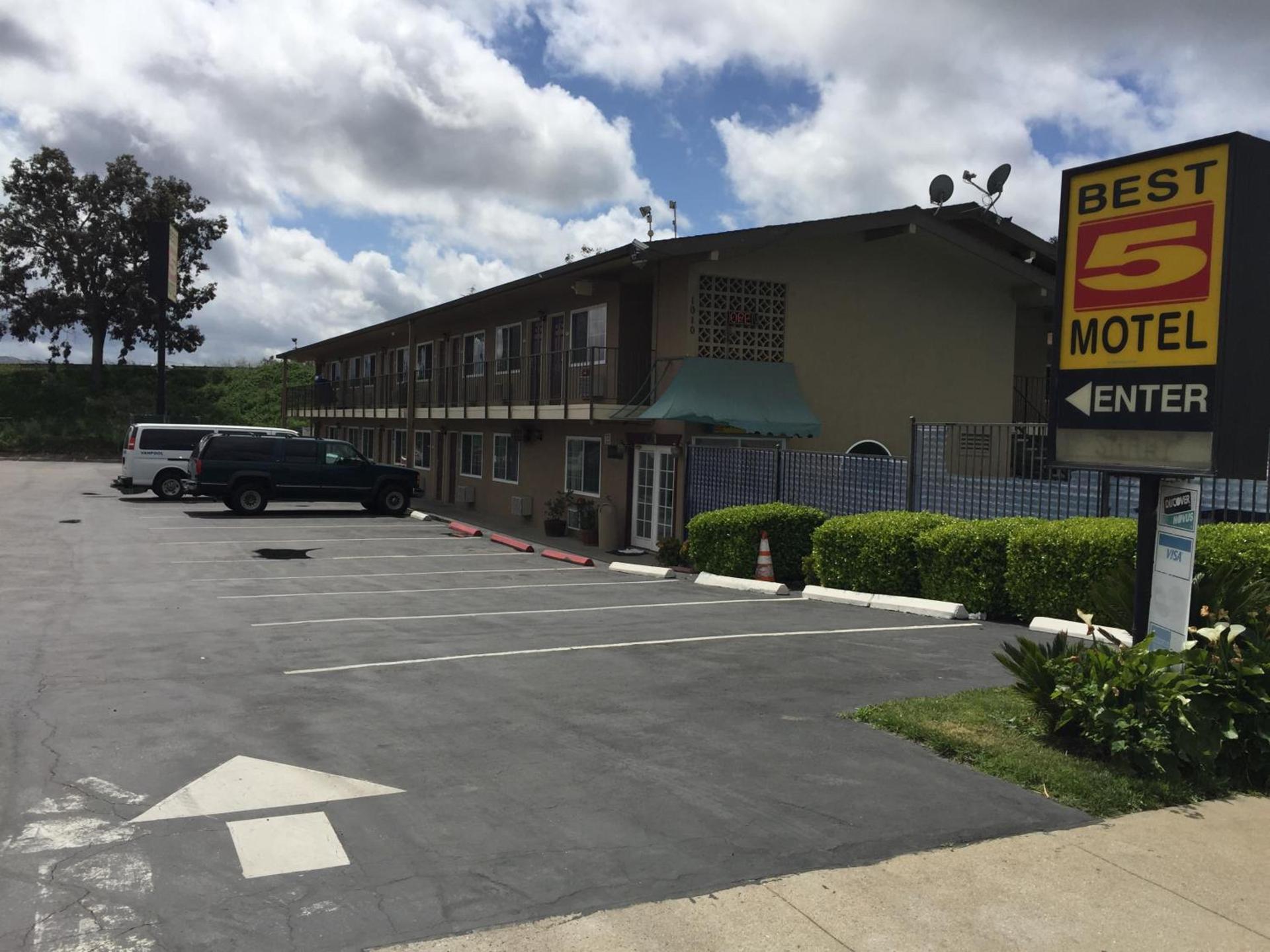 Best 5 Motel photo 4