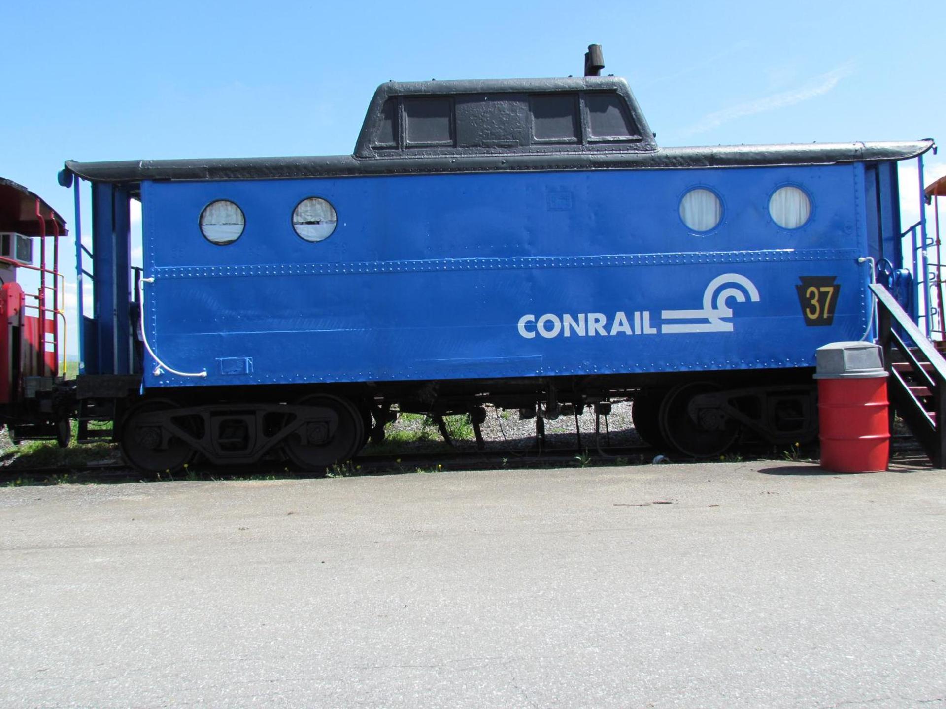 Red Caboose Motel & Restaurant photo 7