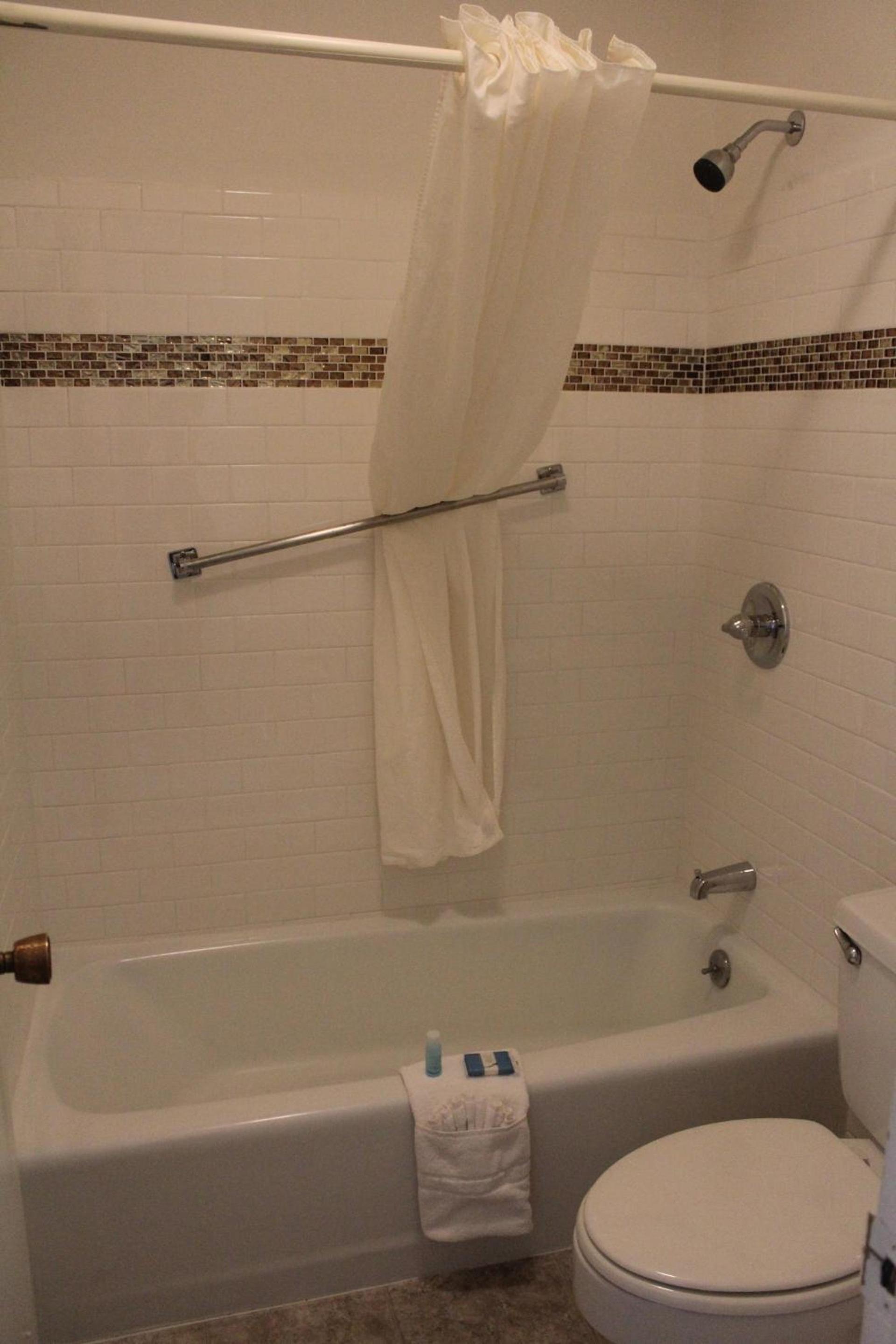 Chaparral Motor Inn photo 9