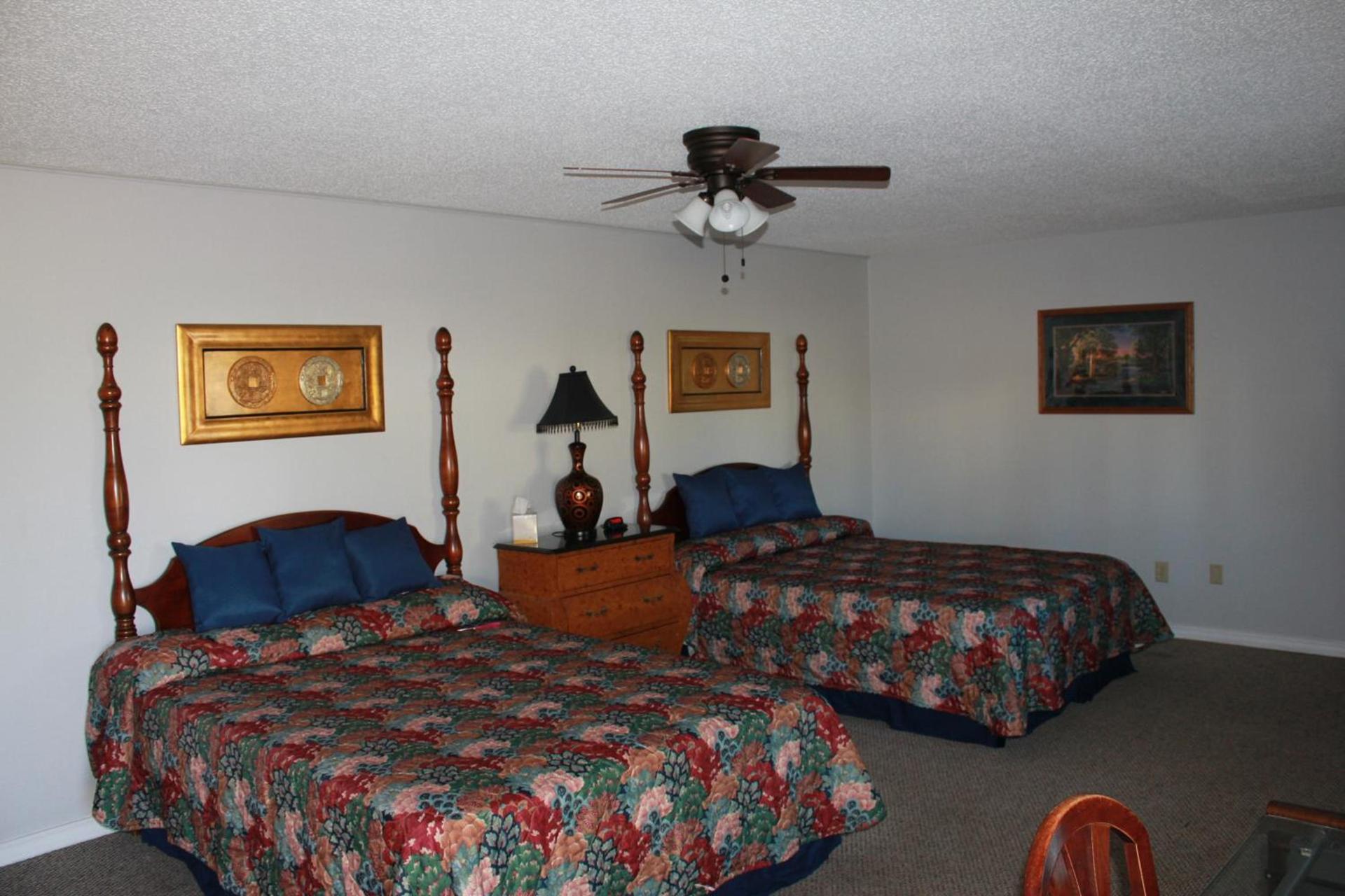 Brydan Suites photo 51