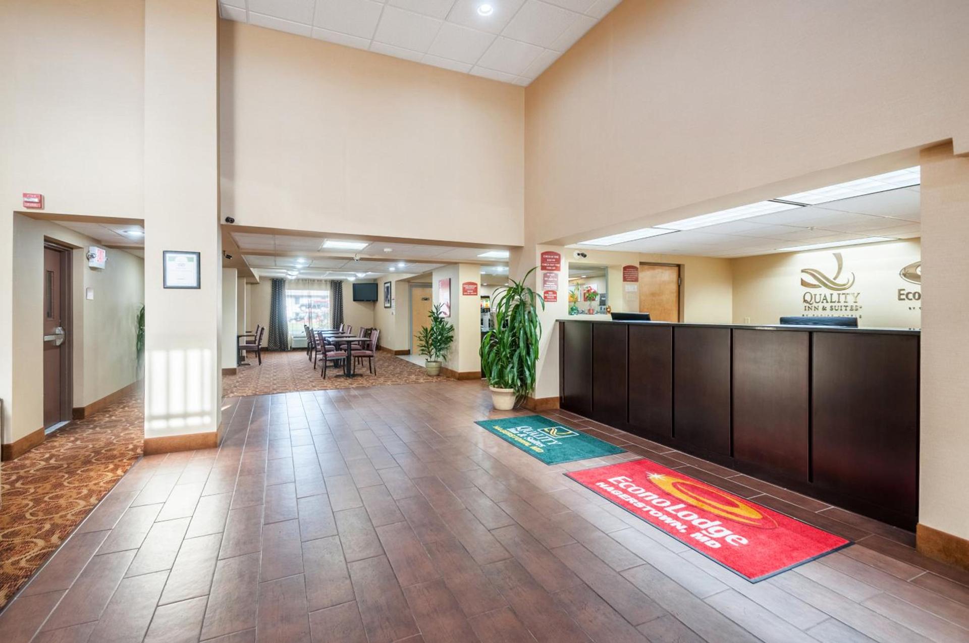 Econo Lodge Hagerstown photo 6