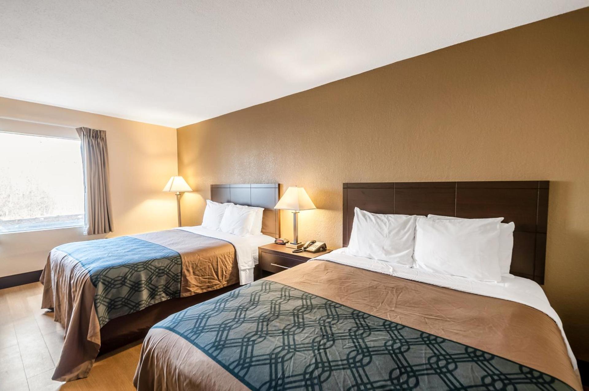 Econo Lodge Hagerstown photo 13