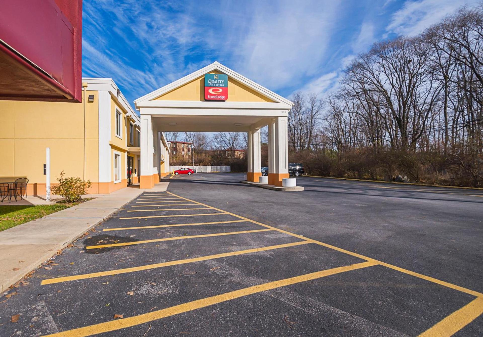 Econo Lodge Hagerstown photo 7