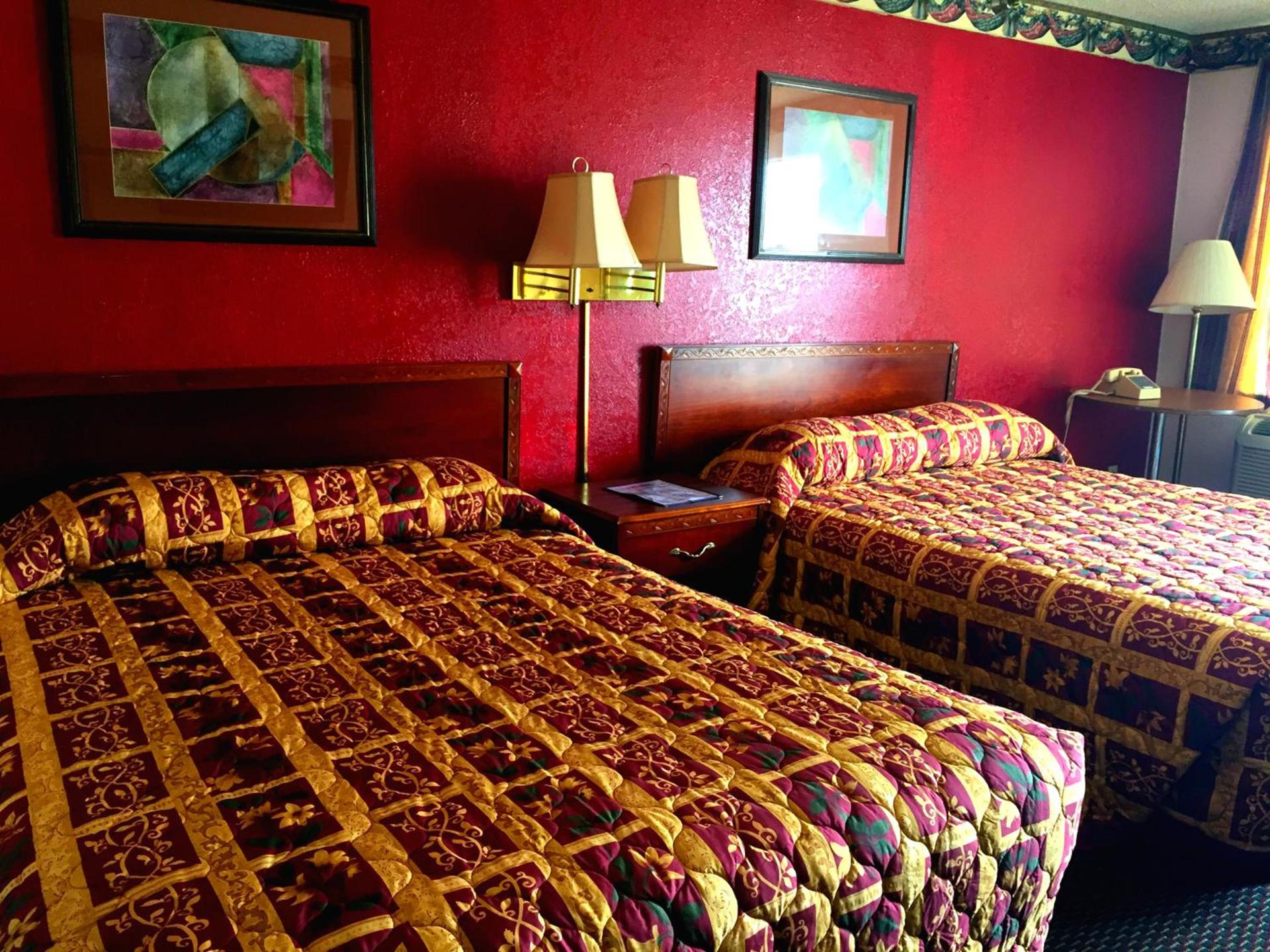 Crown Inn Grand Prairie photo 10