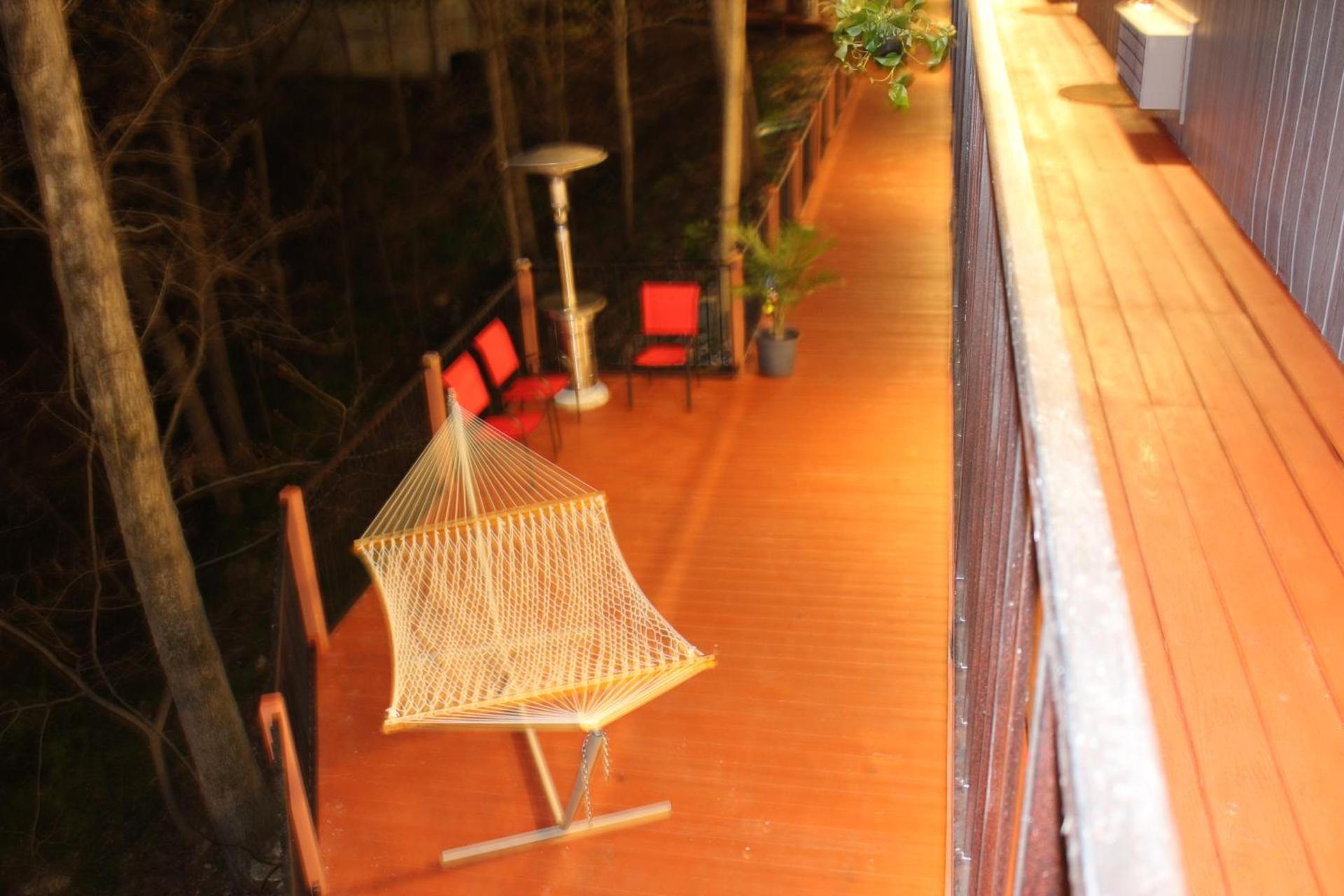 Brydan Suites photo 42