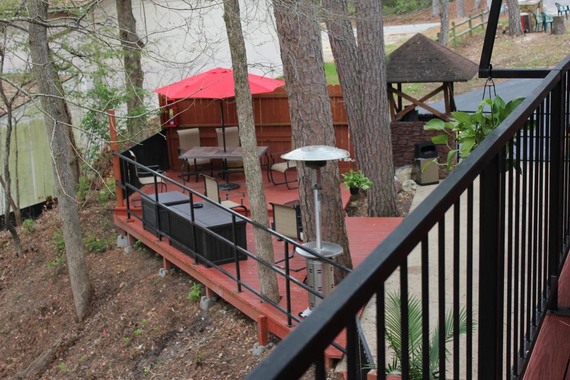 Brydan Suites photo 35