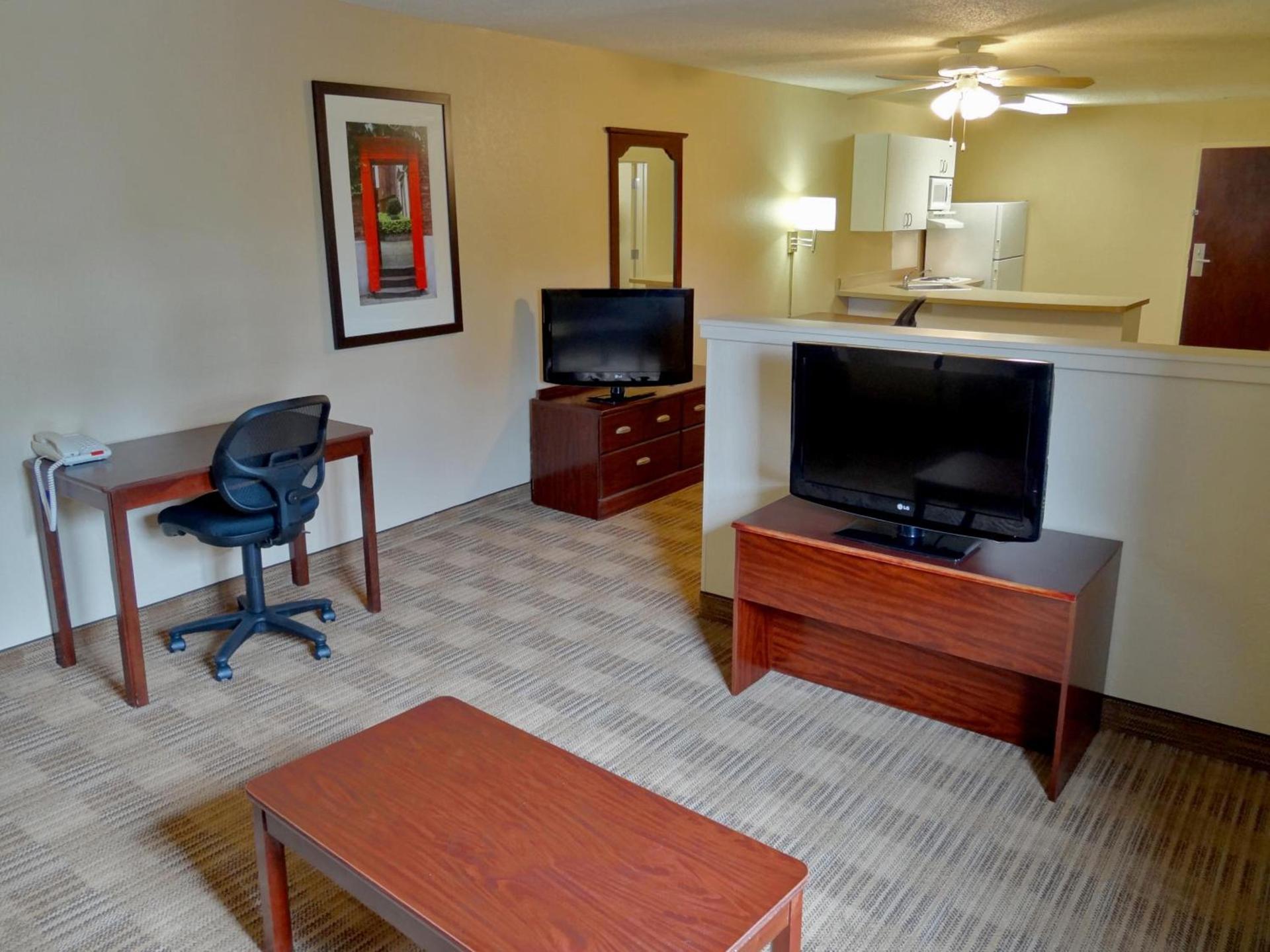 Extended Stay America Suites - Washington, DC - Landover photo 62