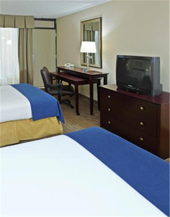 Holiday Inn Express Little Rock-Airport by IHG photo 4