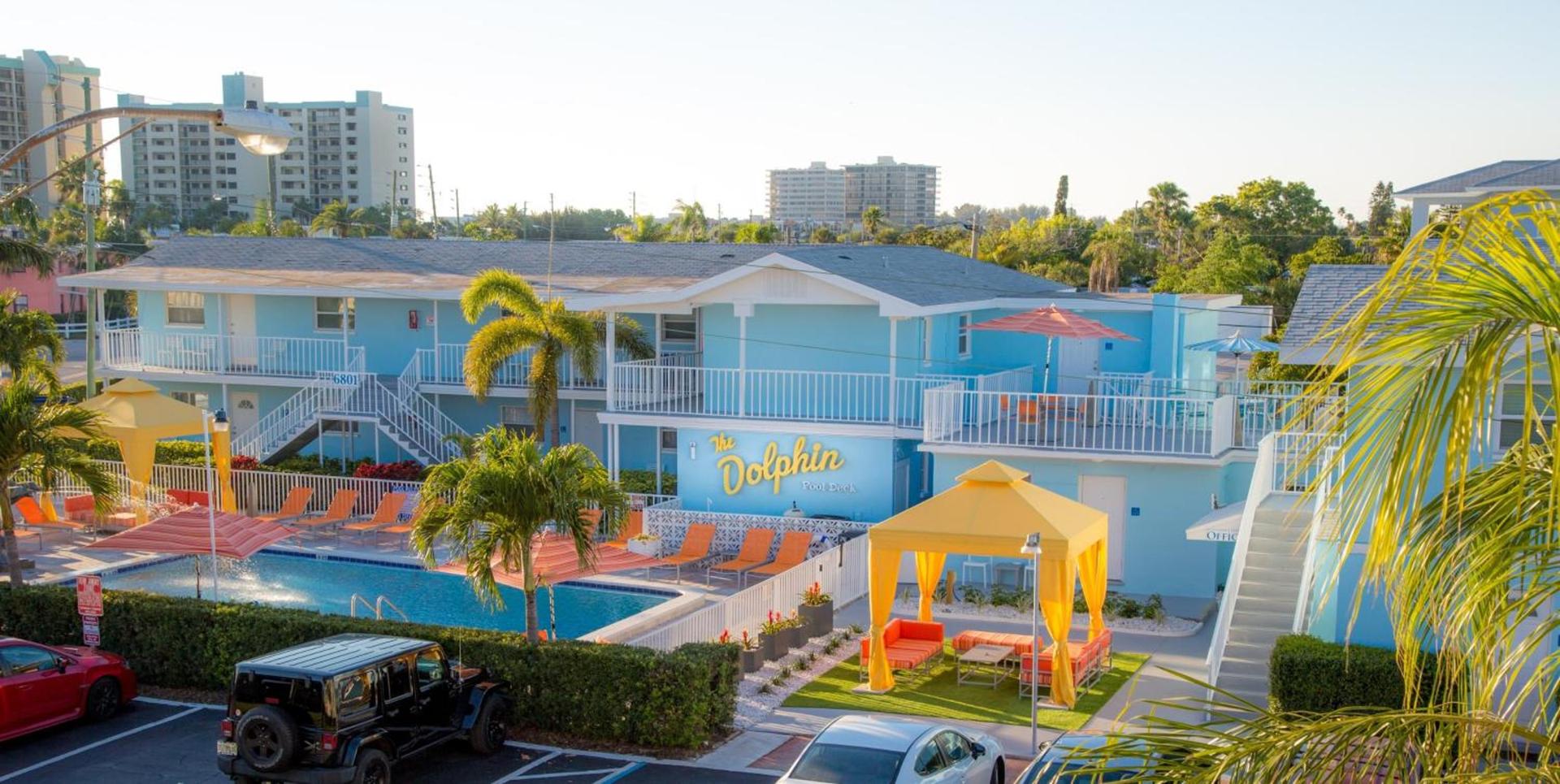 St. Pete Beach Suites photo 4