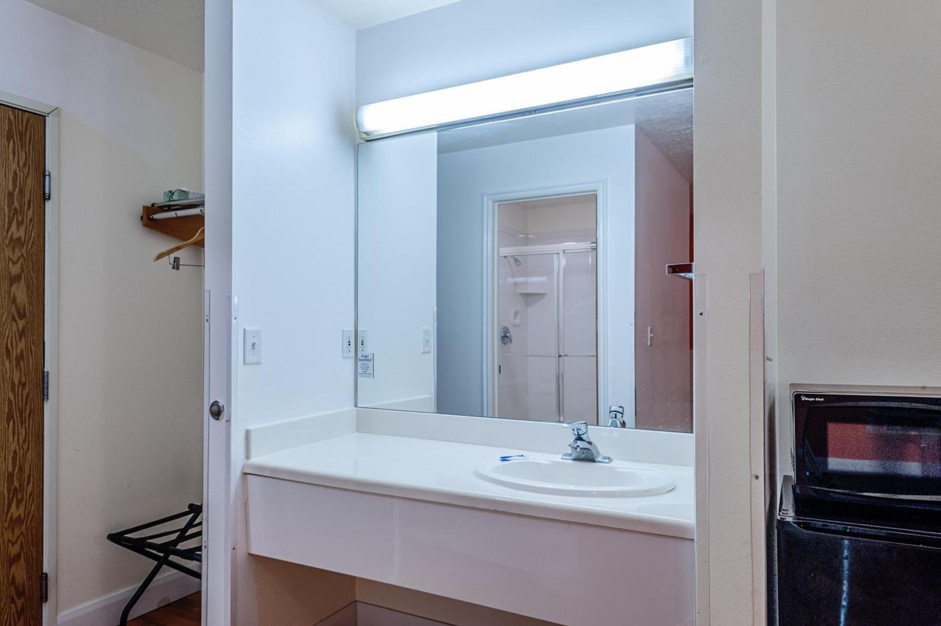 Motel 6-Beaver, UT photo 43