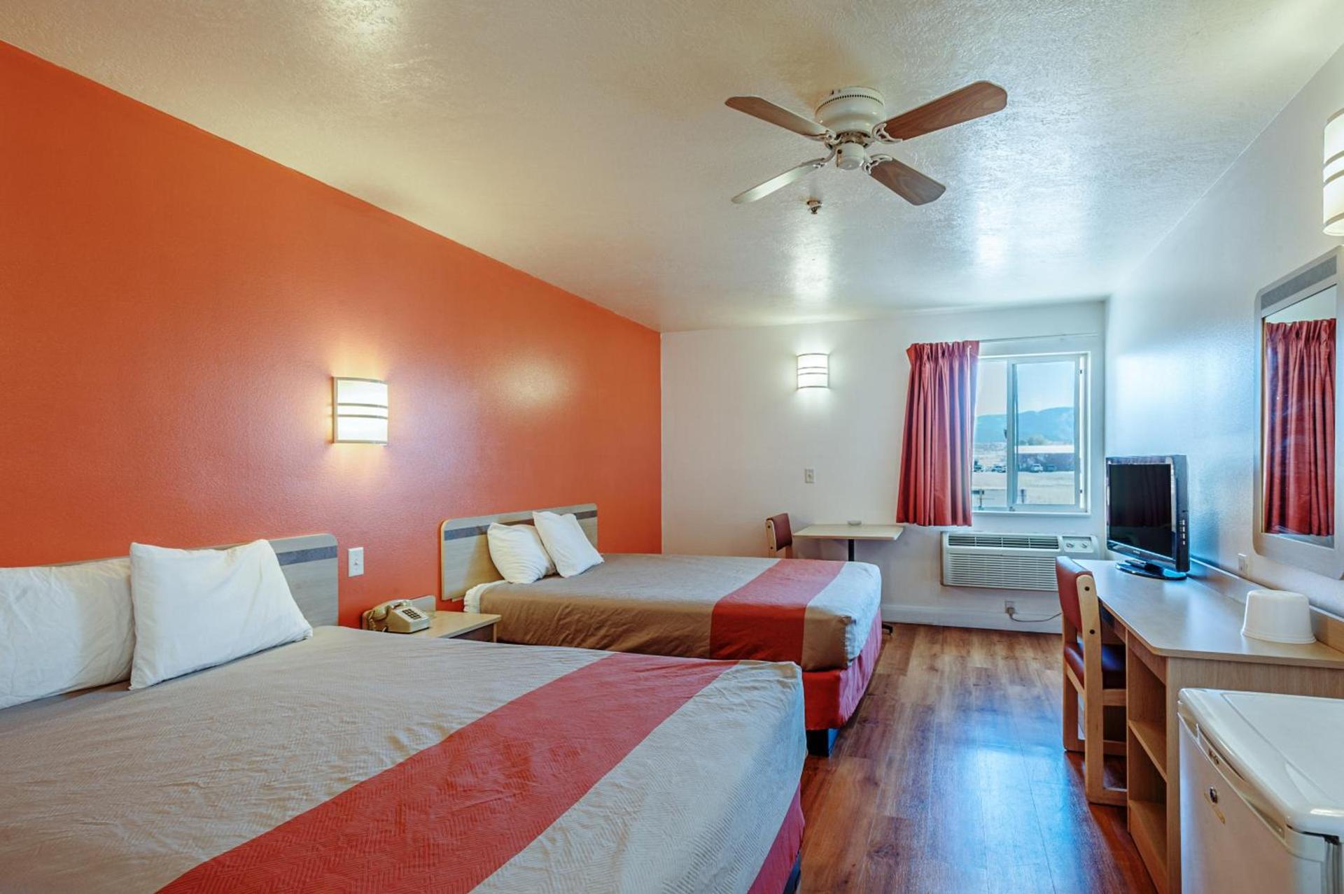 Motel 6-Beaver, UT photo 41