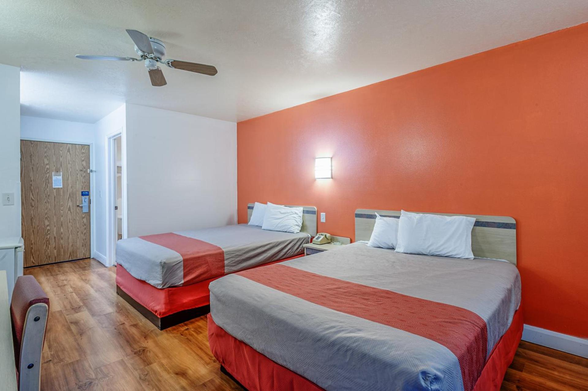 Motel 6-Beaver, UT photo 39