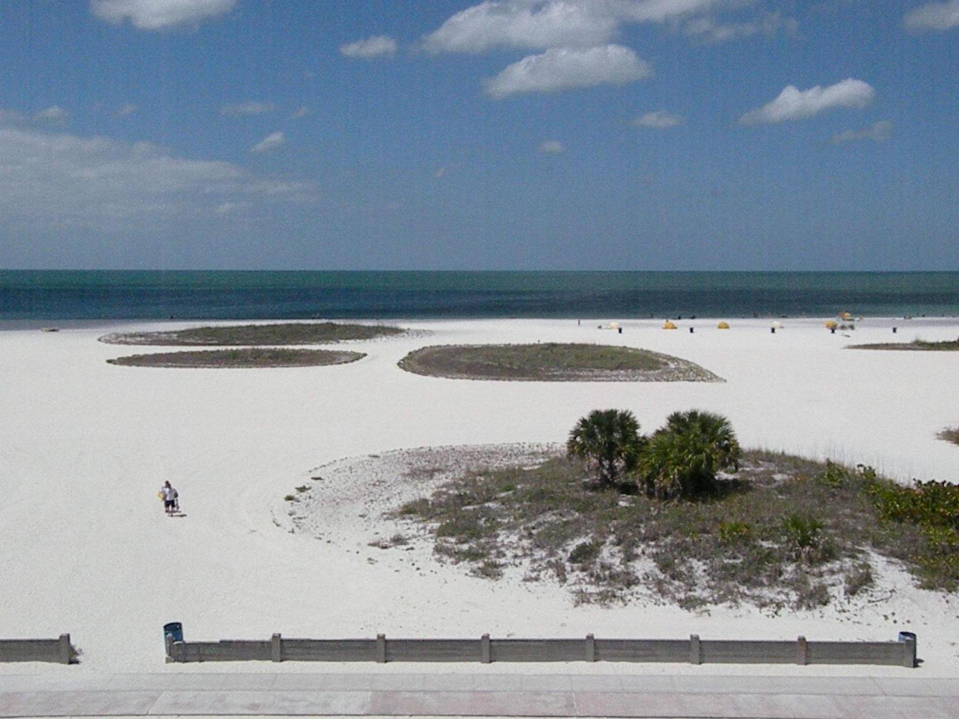Surf Beach Treasure Island Resort photo 13