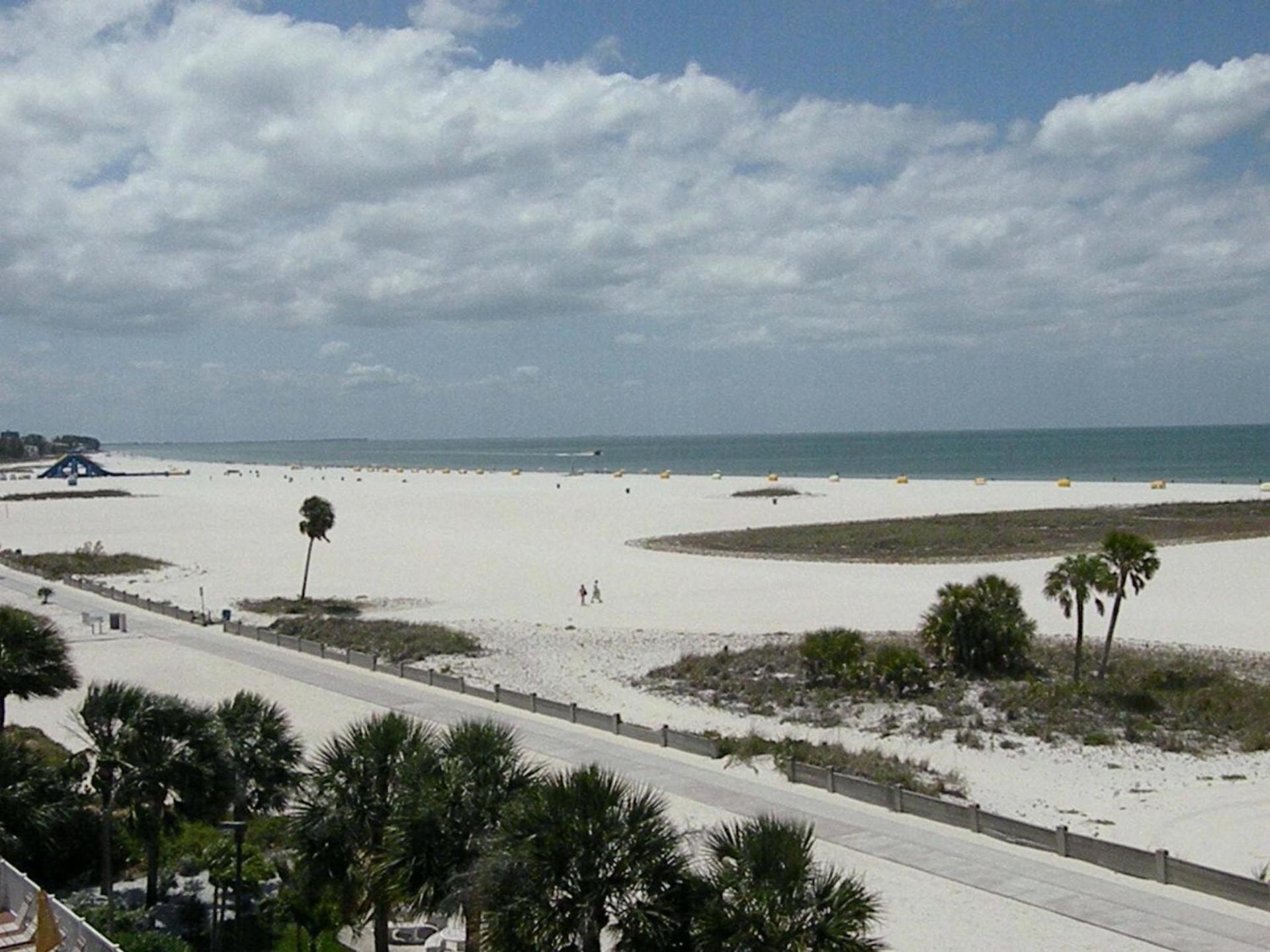 Surf Beach Treasure Island Resort photo 36
