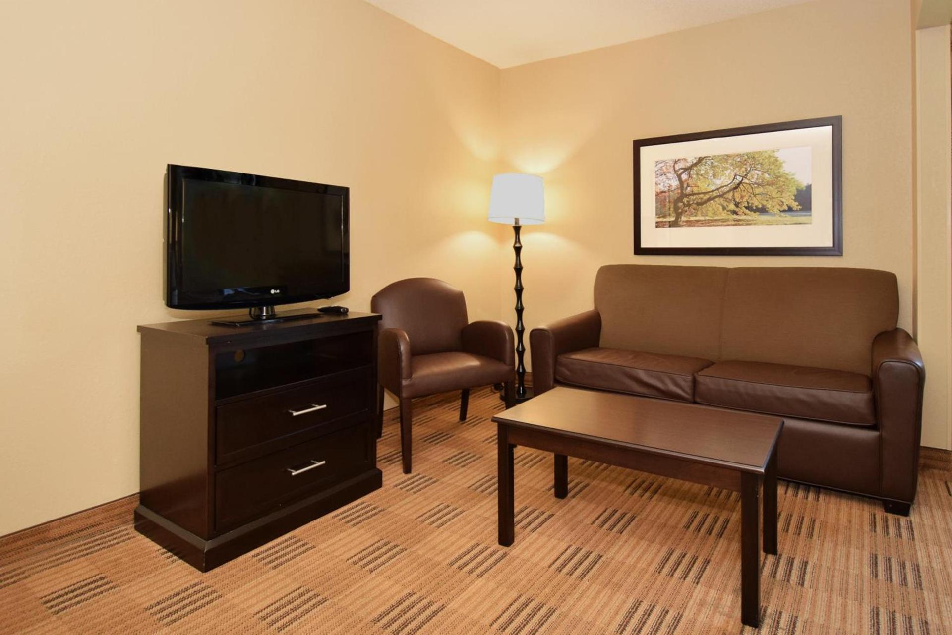 HomeStay Suites photo 7