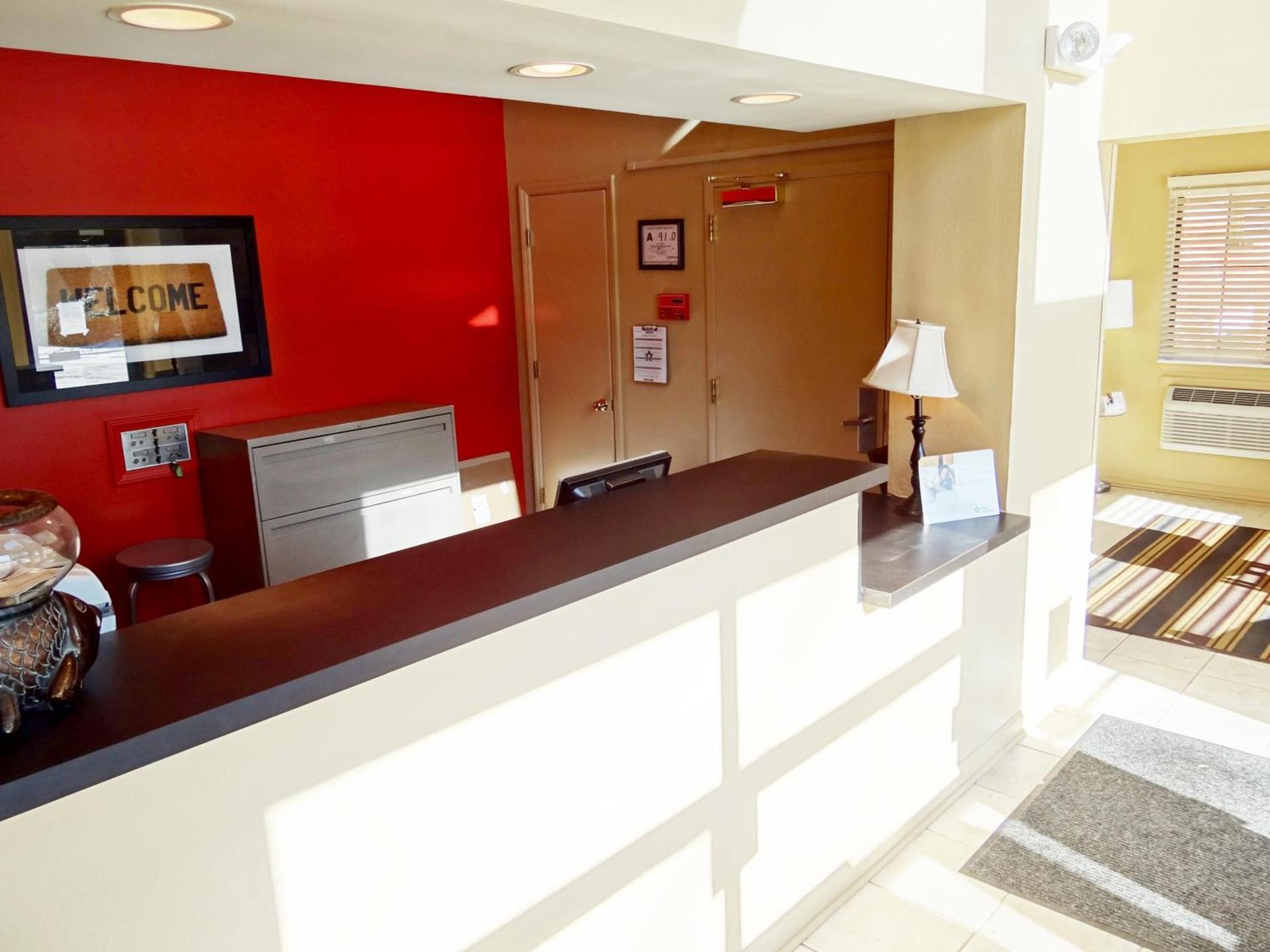 Suburban Studios Cary - RDU Airport photo 38