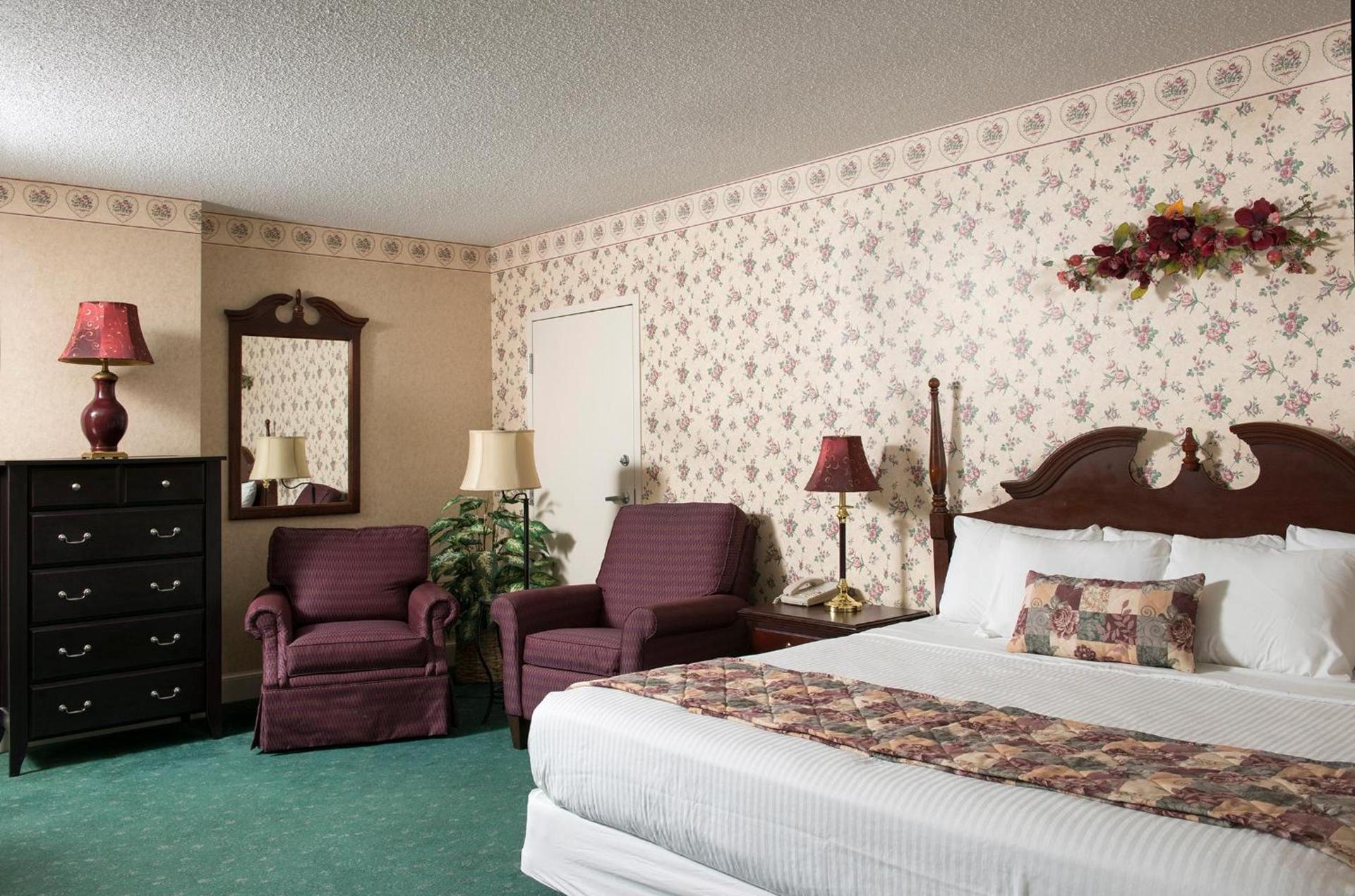 Bird-in-Hand Family Inn photo 33