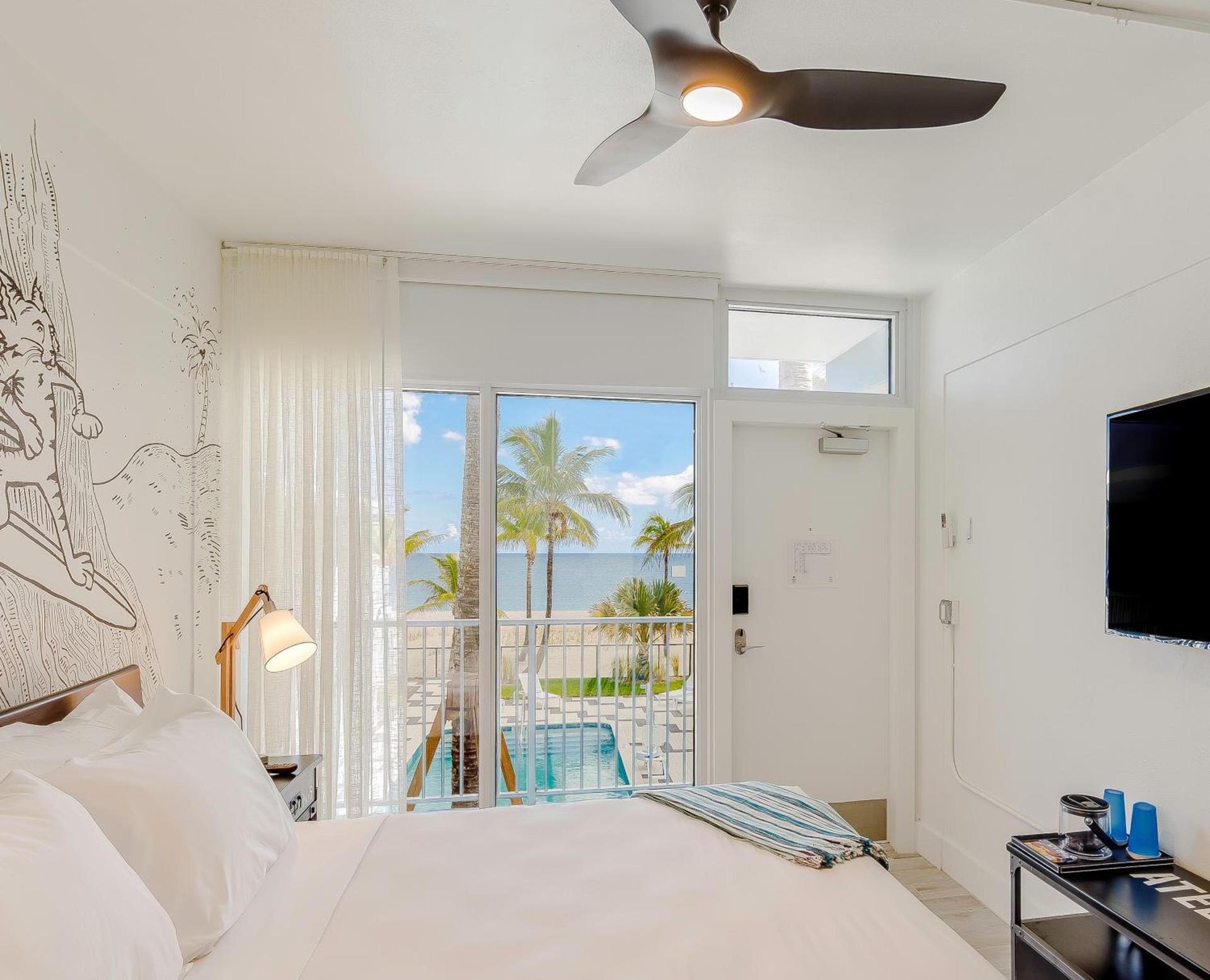 Plunge Beach Resort photo 40