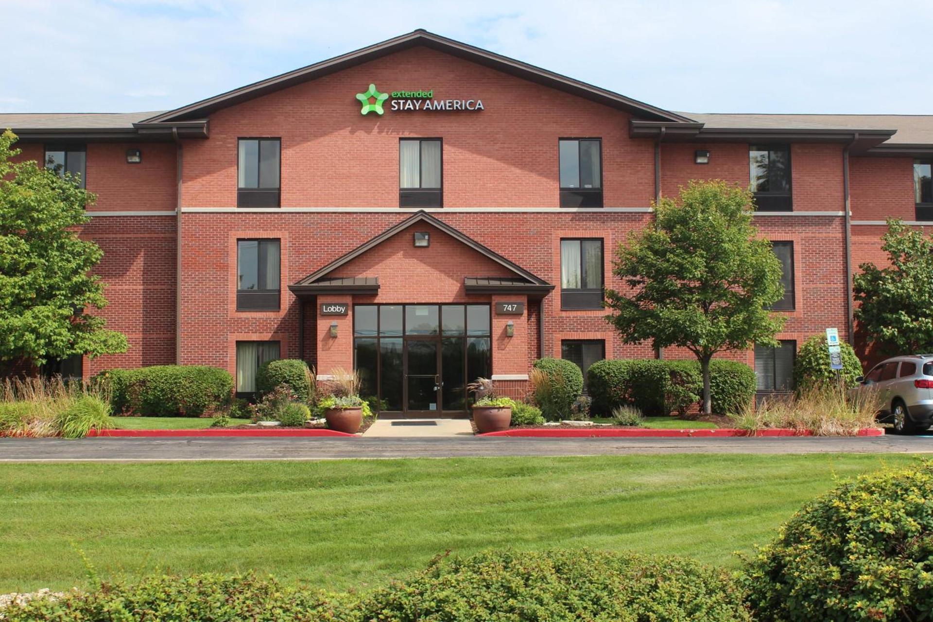 Extended Stay America Select Suites - Rockford - State Street photo 37